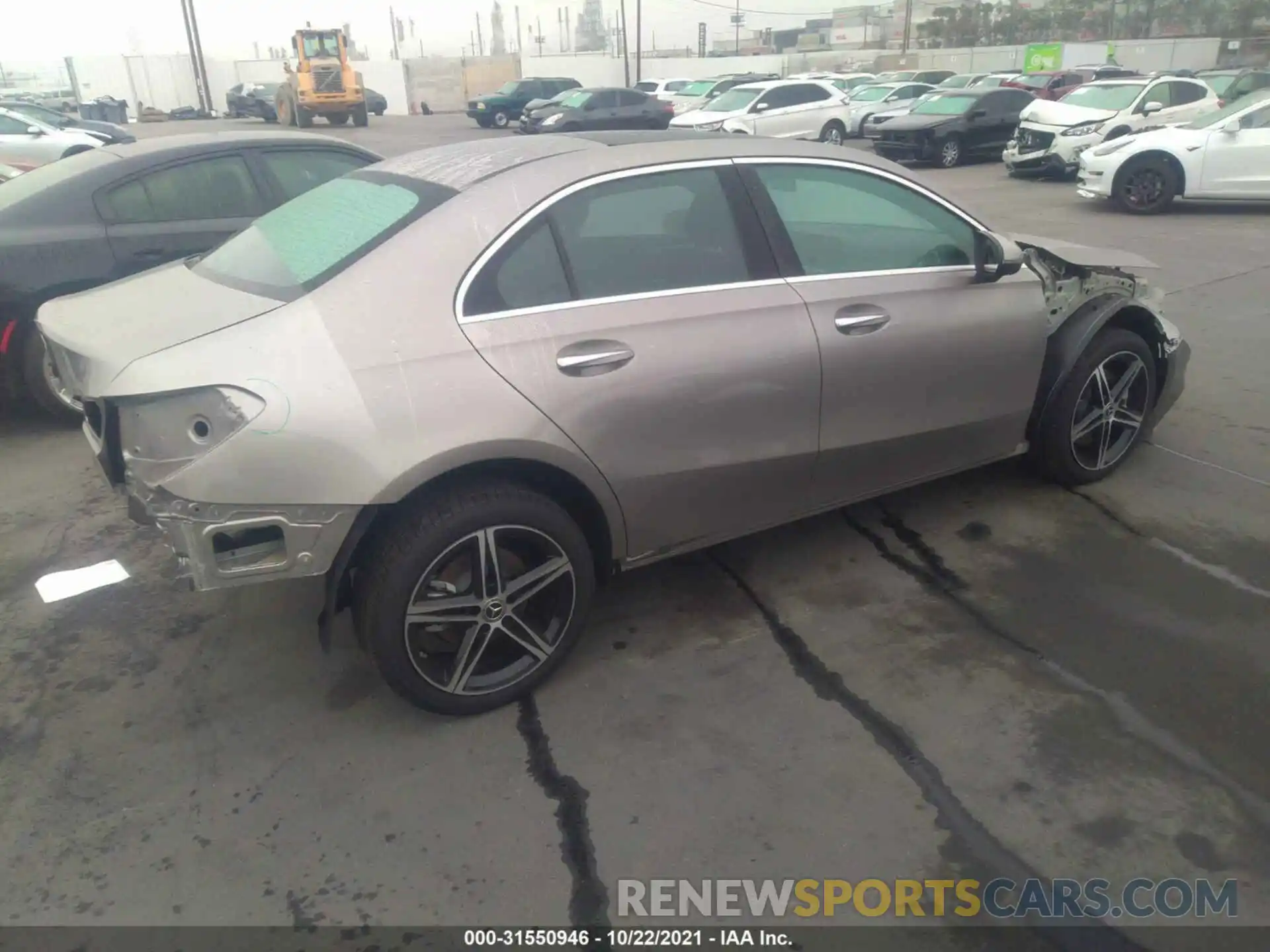 4 Photograph of a damaged car WDD3G4EBXKW032437 MERCEDES-BENZ A-CLASS 2019