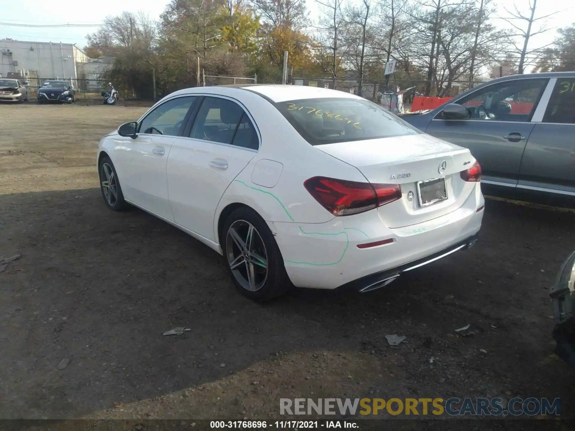 3 Photograph of a damaged car WDD3G4FB0KW000675 MERCEDES-BENZ A-CLASS 2019