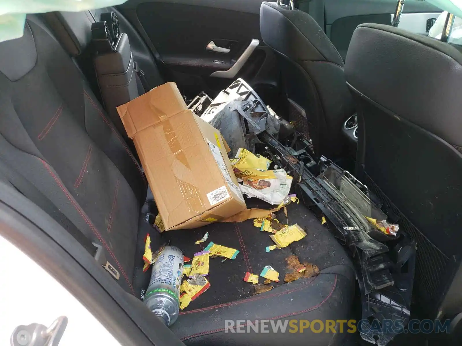 6 Photograph of a damaged car WDD3G4FB0KW020702 MERCEDES-BENZ A-CLASS 2019