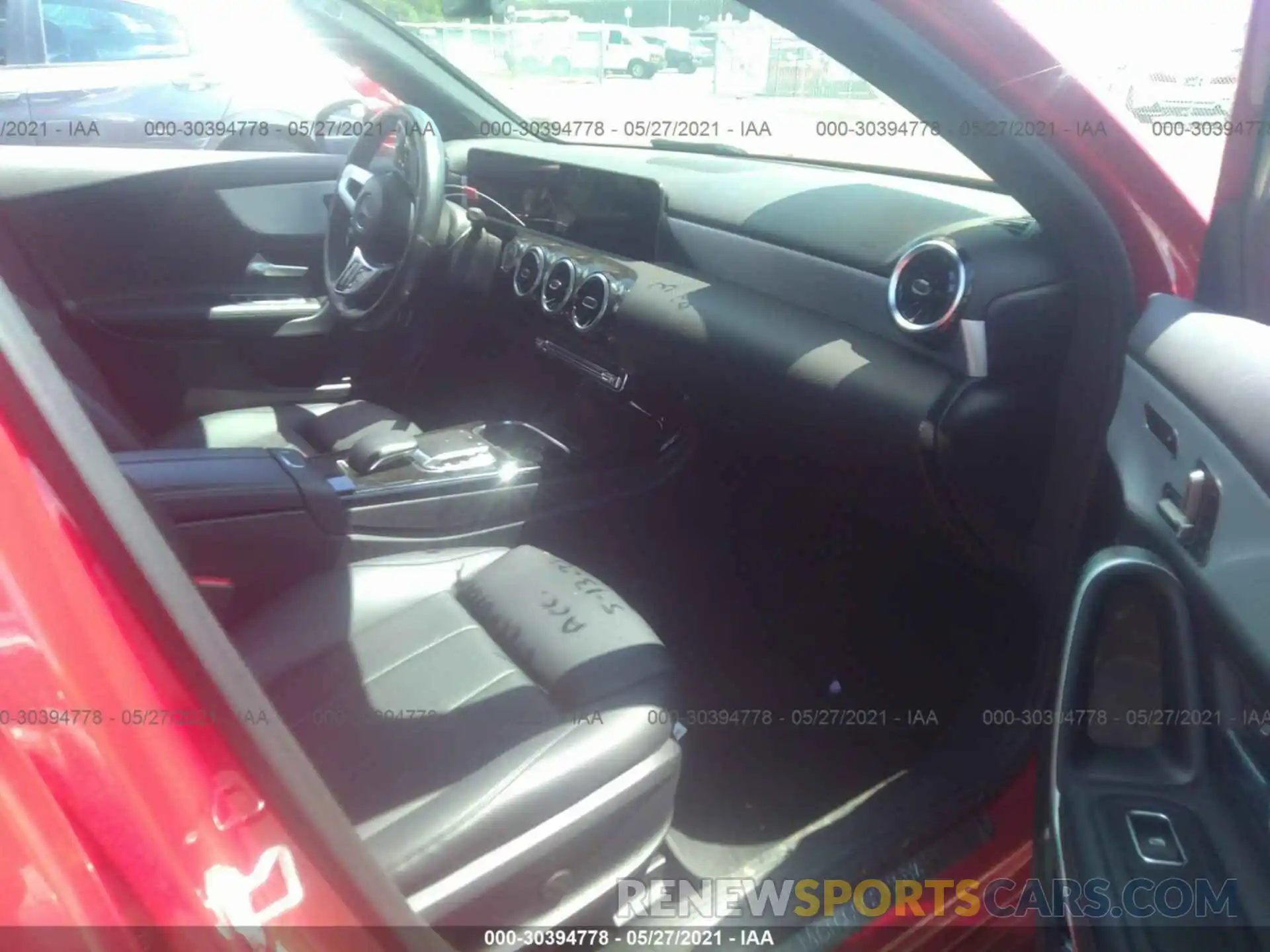 5 Photograph of a damaged car WDD3G4FB0KW024877 MERCEDES-BENZ A-CLASS 2019