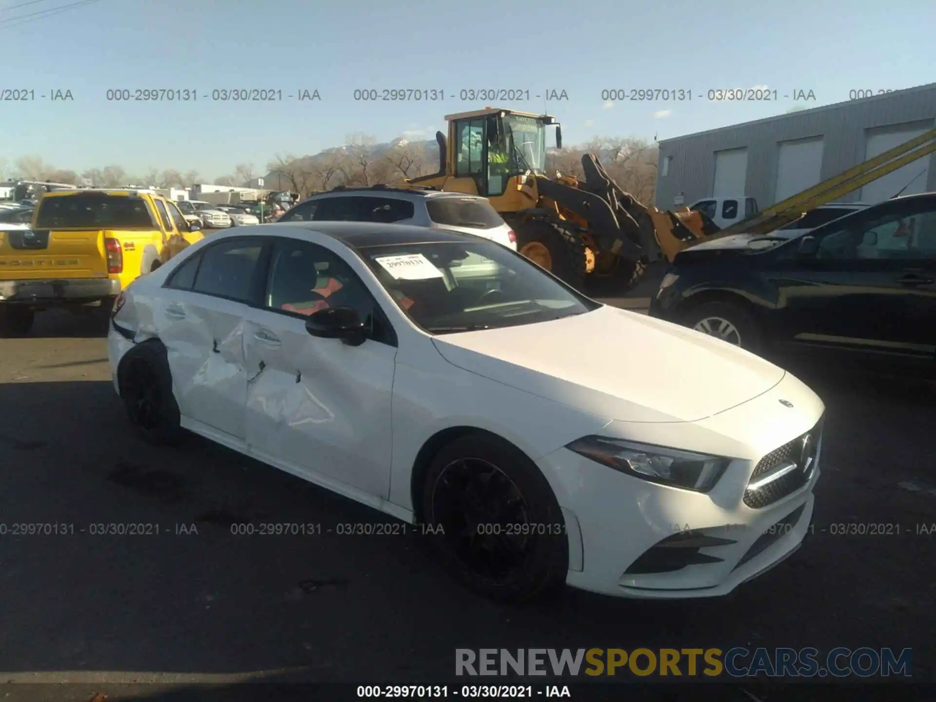 1 Photograph of a damaged car WDD3G4FB0KW027049 MERCEDES-BENZ A-CLASS 2019