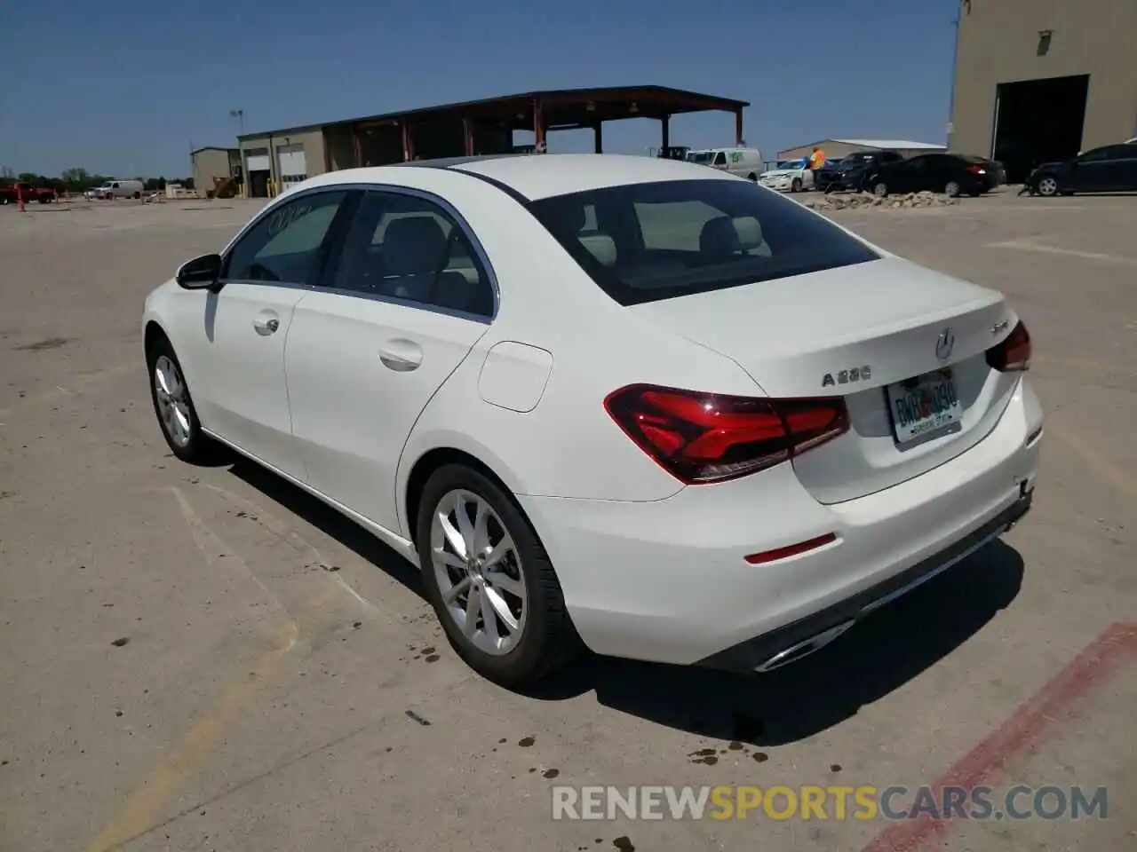 3 Photograph of a damaged car WDD3G4FB1KW018165 MERCEDES-BENZ A-CLASS 2019