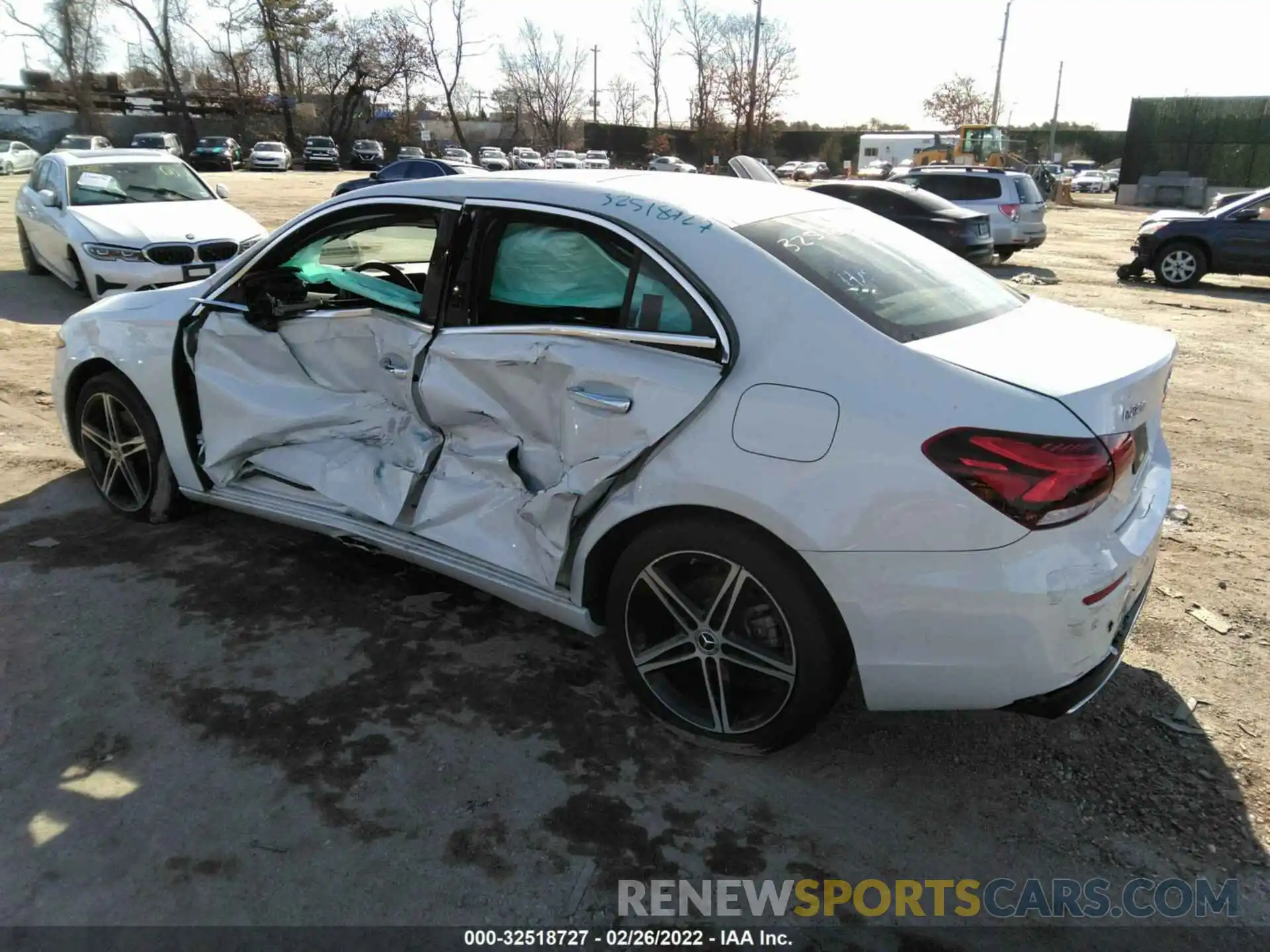 3 Photograph of a damaged car WDD3G4FB1KW027724 MERCEDES-BENZ A-CLASS 2019