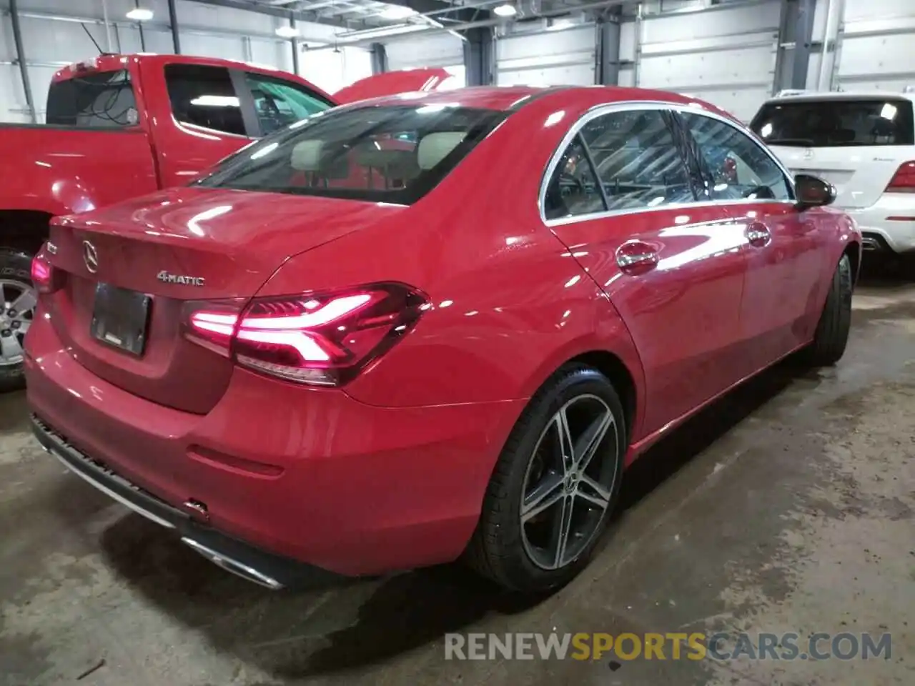 4 Photograph of a damaged car WDD3G4FB1KW031756 MERCEDES-BENZ A-CLASS 2019