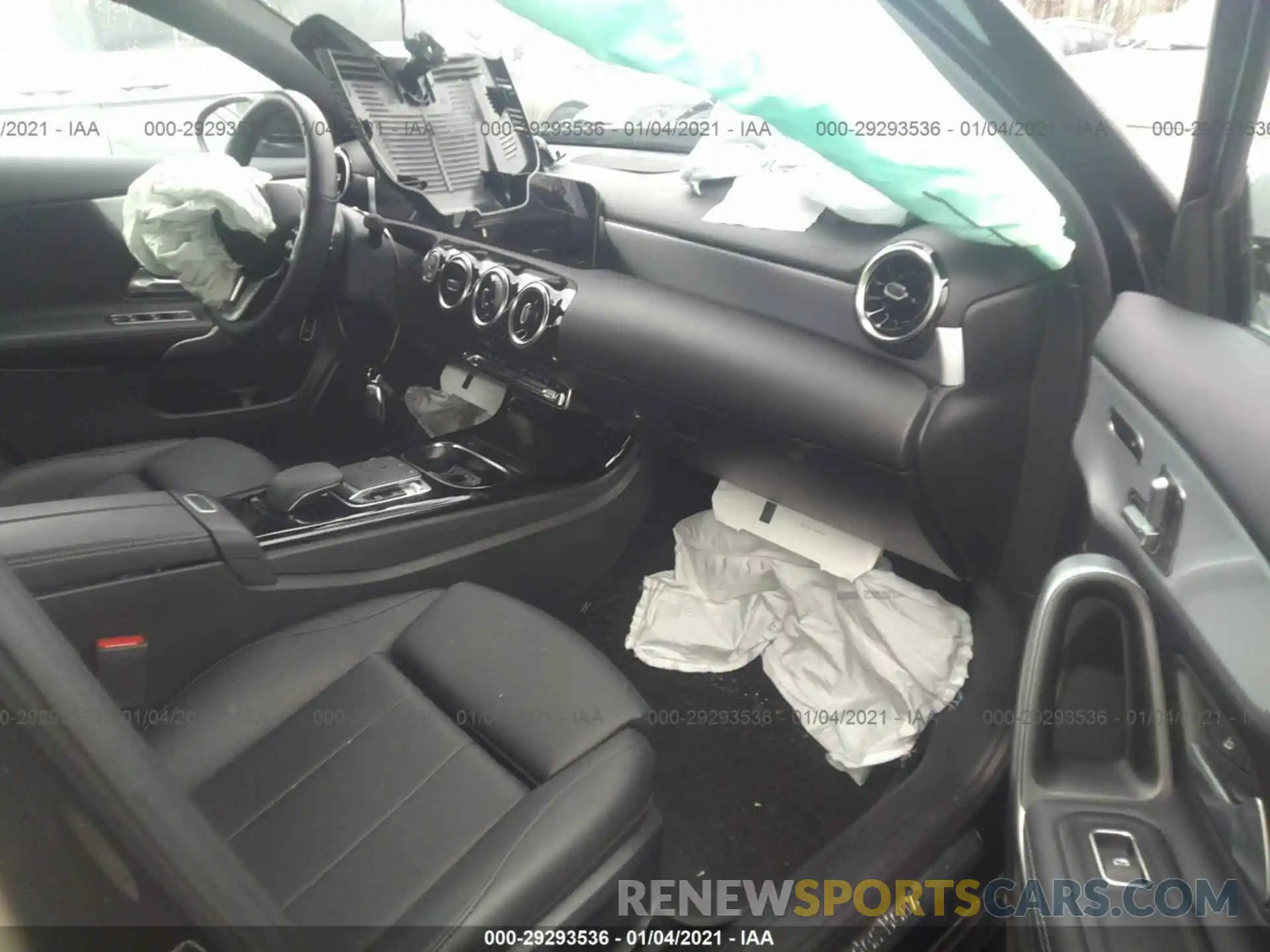 5 Photograph of a damaged car WDD3G4FB1KW033894 MERCEDES-BENZ A-CLASS 2019