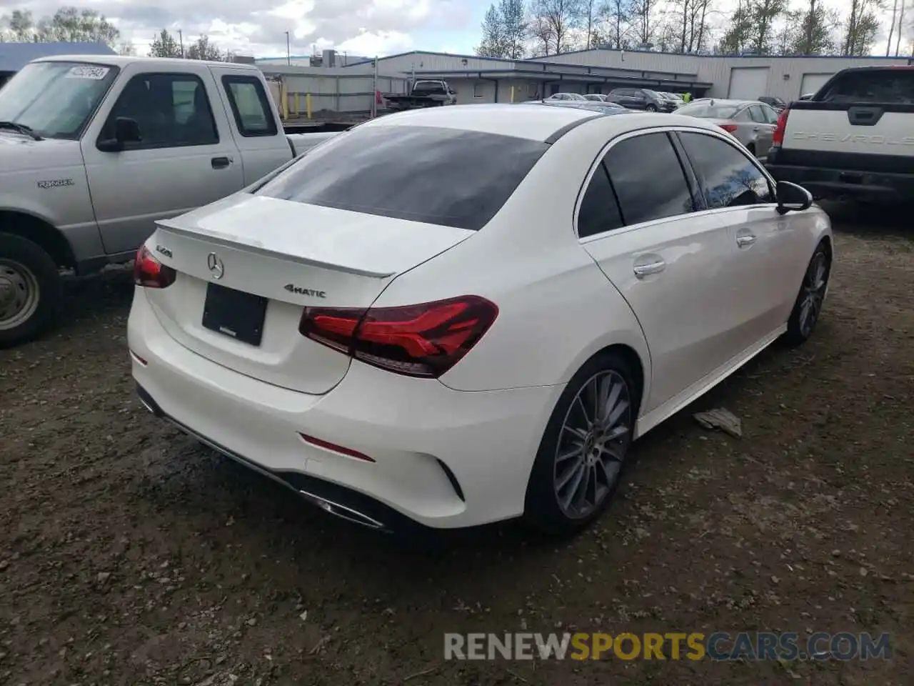 4 Photograph of a damaged car WDD3G4FB2KW005618 MERCEDES-BENZ A-CLASS 2019