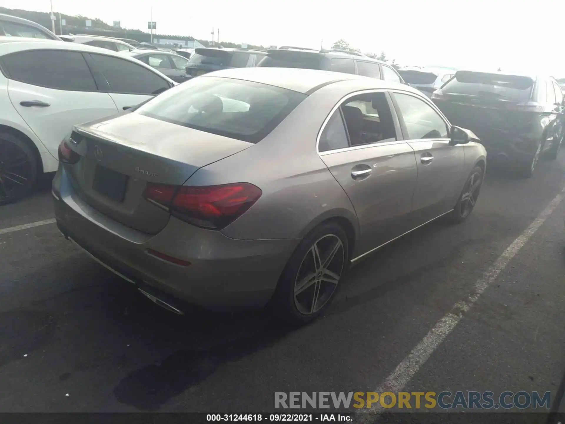 4 Photograph of a damaged car WDD3G4FB2KW022435 MERCEDES-BENZ A-CLASS 2019