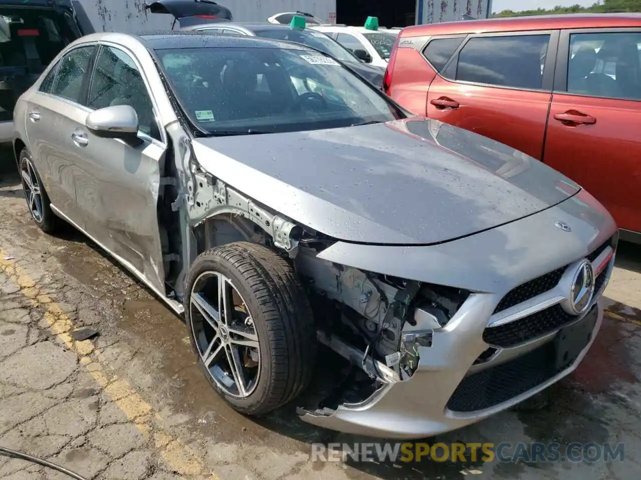 1 Photograph of a damaged car WDD3G4FB2KW025240 MERCEDES-BENZ A-CLASS 2019