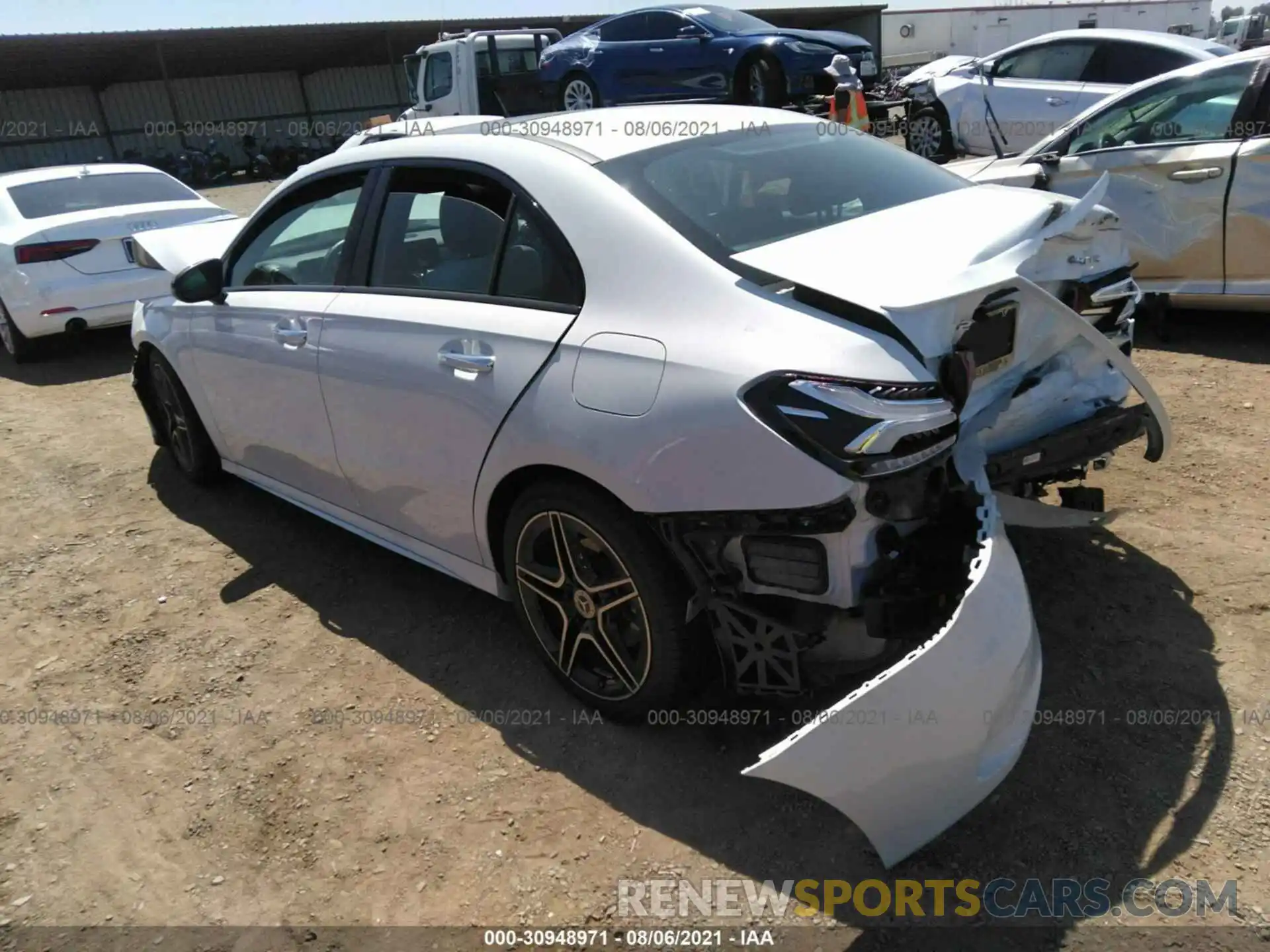 3 Photograph of a damaged car WDD3G4FB3KW019141 MERCEDES-BENZ A-CLASS 2019