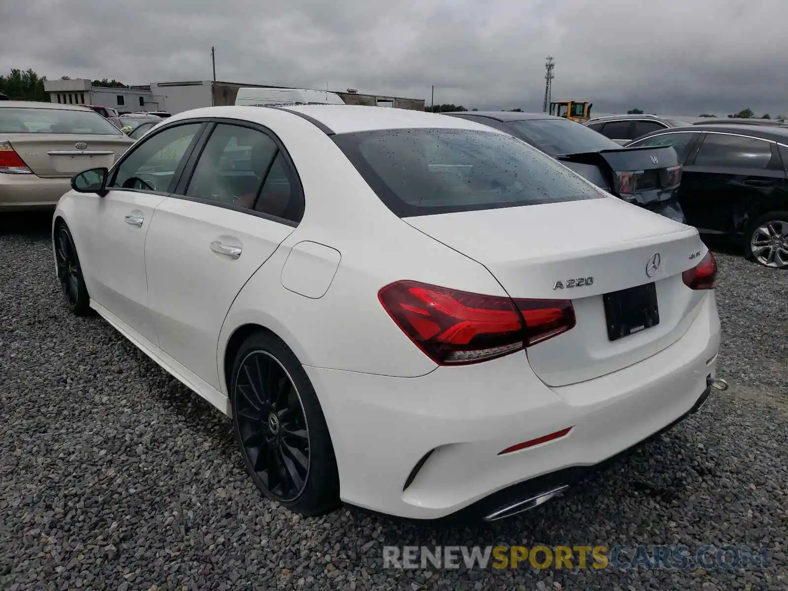 3 Photograph of a damaged car WDD3G4FB3KW020015 MERCEDES-BENZ A-CLASS 2019