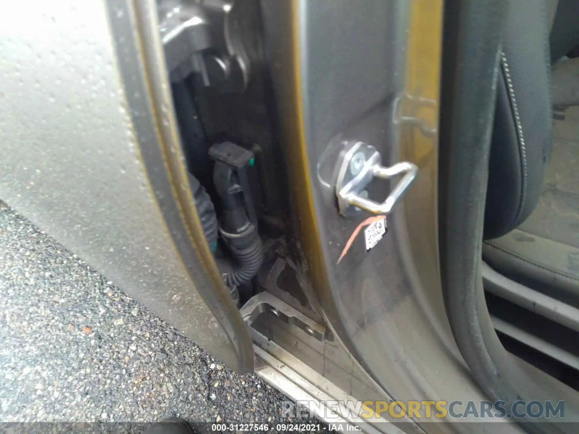 6 Photograph of a damaged car WDD3G4FB3KW028325 MERCEDES-BENZ A-CLASS 2019