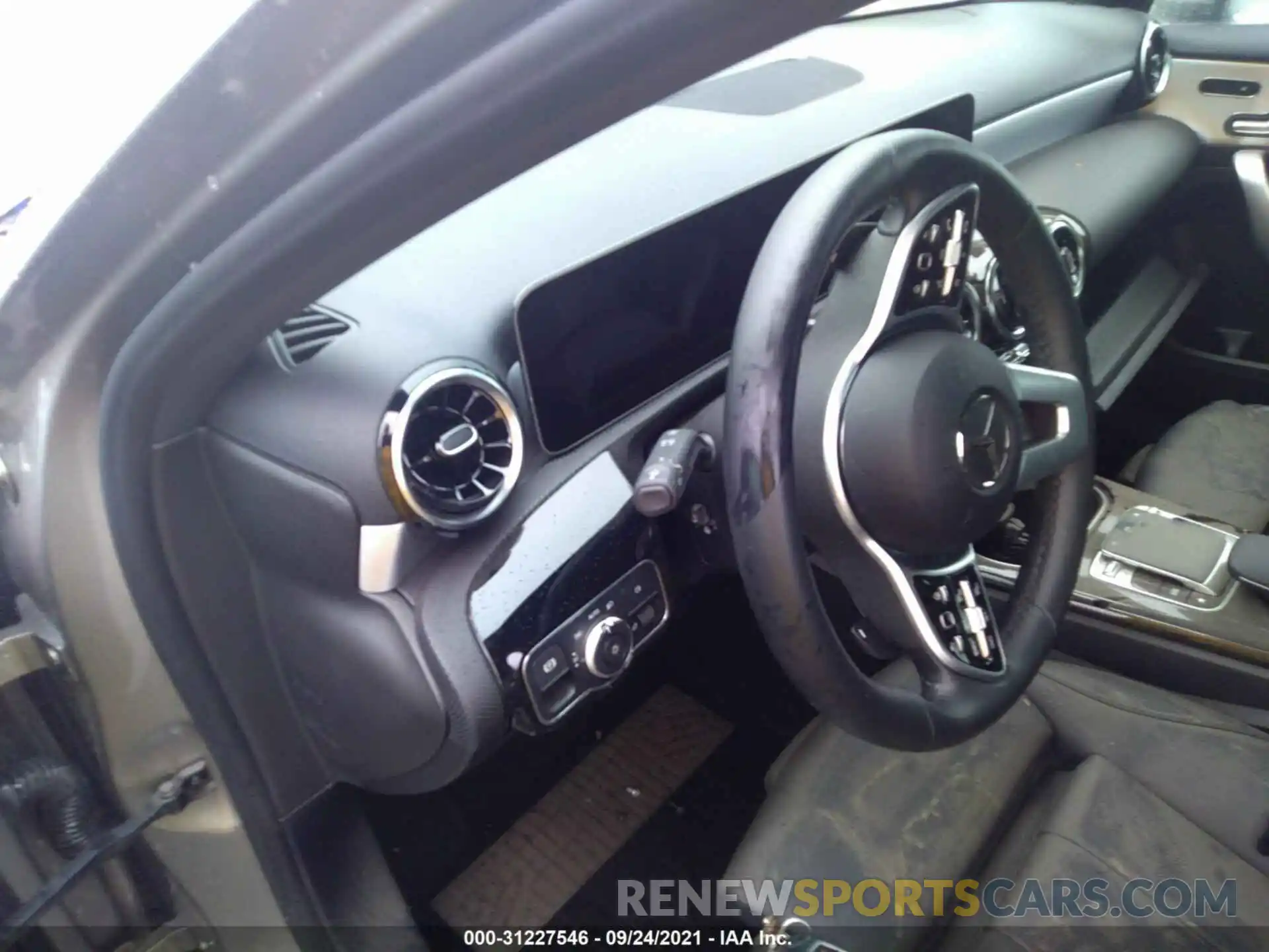 7 Photograph of a damaged car WDD3G4FB3KW028325 MERCEDES-BENZ A-CLASS 2019