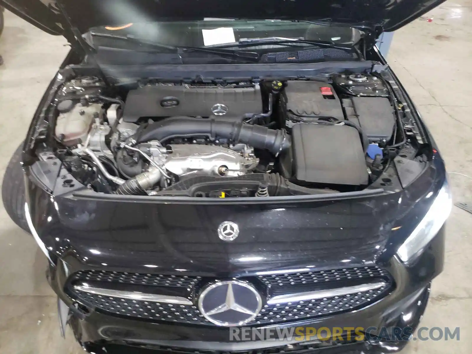 7 Photograph of a damaged car WDD3G4FB4KW018709 MERCEDES-BENZ A-CLASS 2019