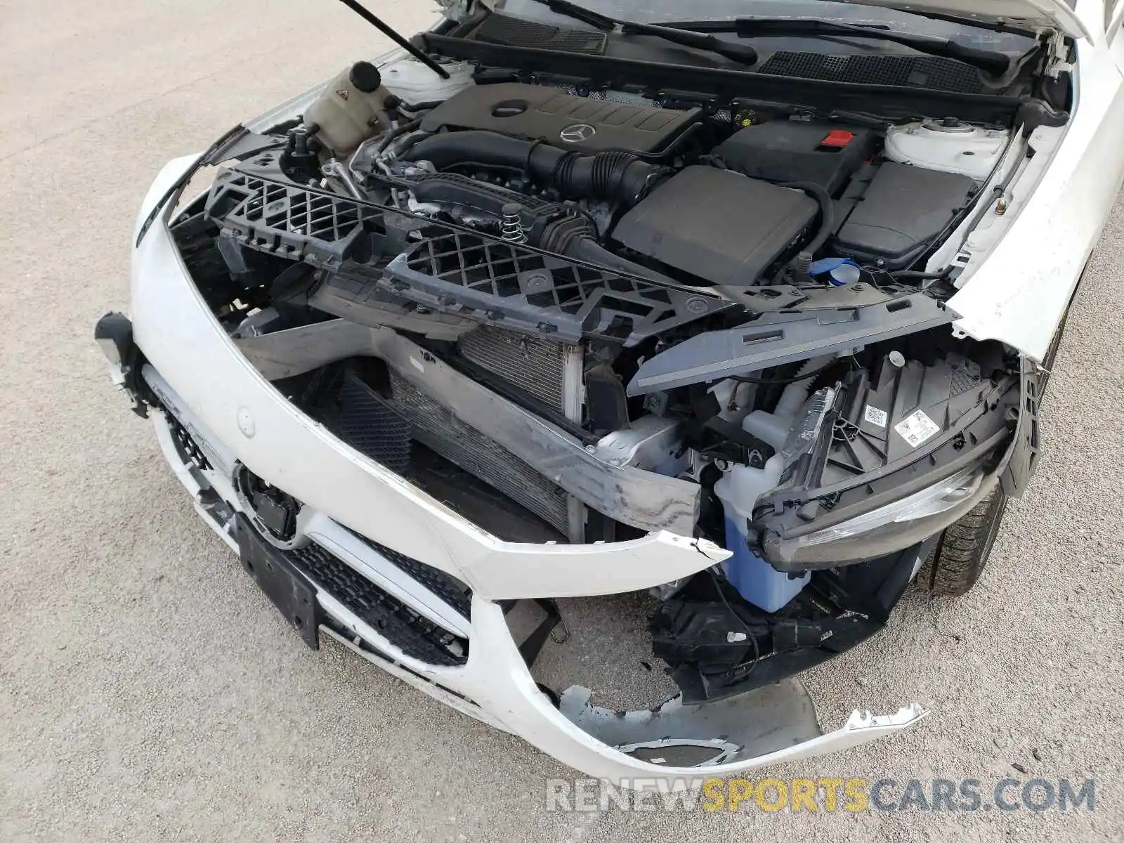 9 Photograph of a damaged car WDD3G4FB4KW022100 MERCEDES-BENZ A-CLASS 2019