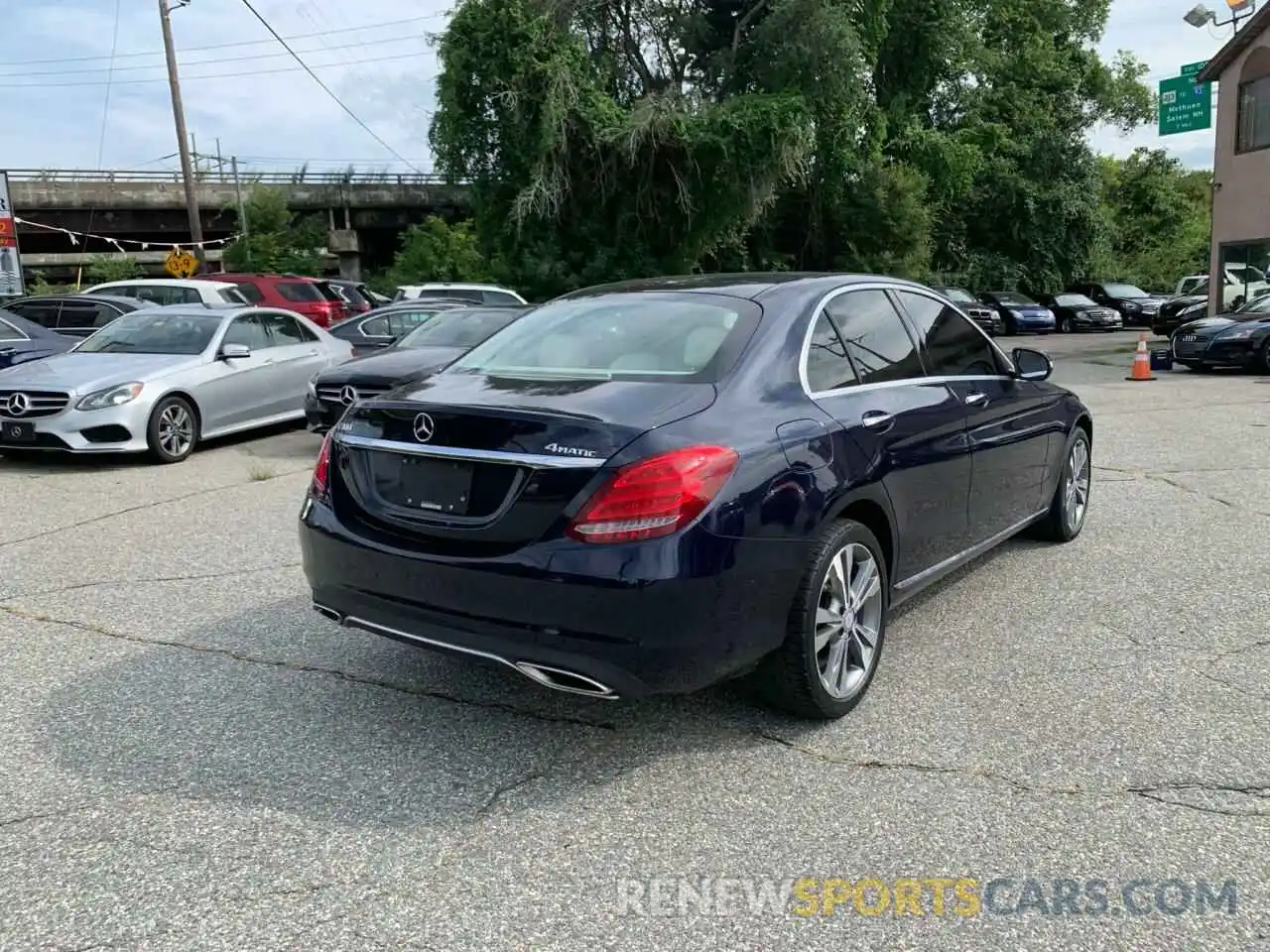 4 Photograph of a damaged car WDD3G4FB4KW023148 MERCEDES-BENZ A-CLASS 2019