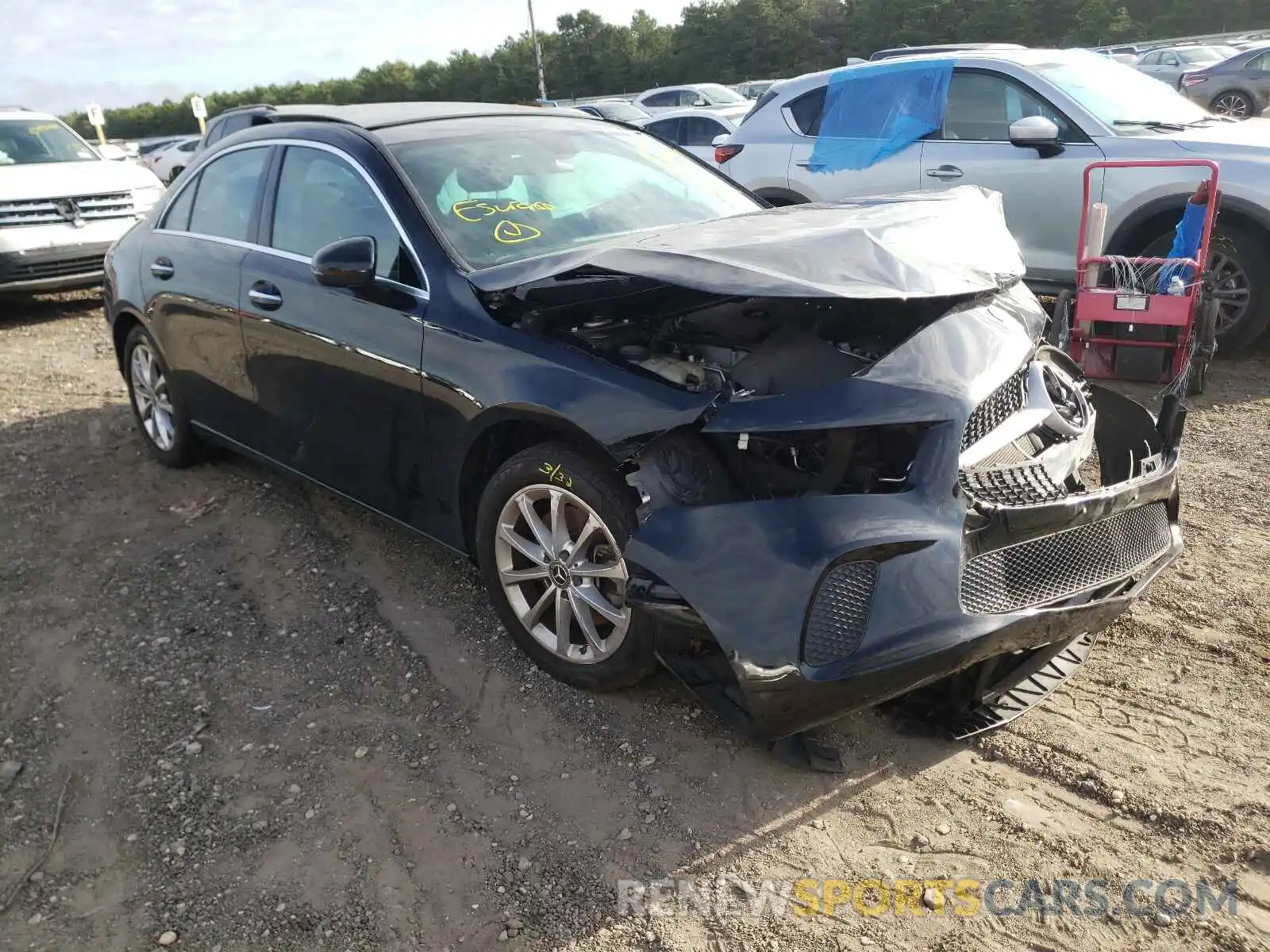 1 Photograph of a damaged car WDD3G4FB4KW026664 MERCEDES-BENZ A-CLASS 2019