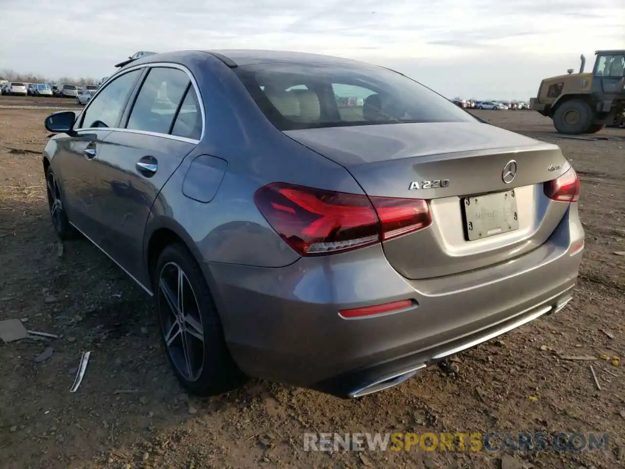 3 Photograph of a damaged car WDD3G4FB4KW033498 MERCEDES-BENZ A-CLASS 2019