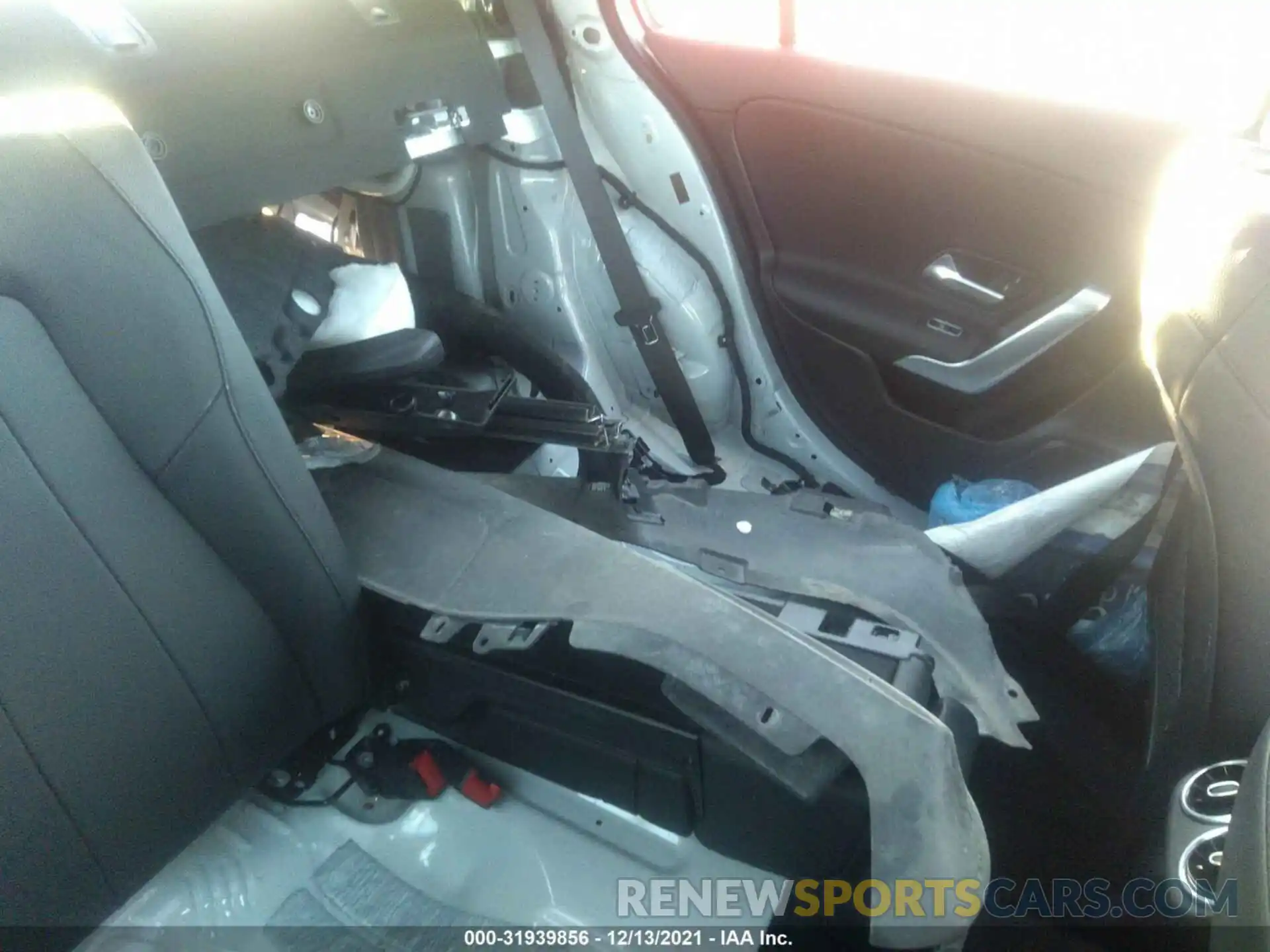 8 Photograph of a damaged car WDD3G4FB4KW034621 MERCEDES-BENZ A-CLASS 2019