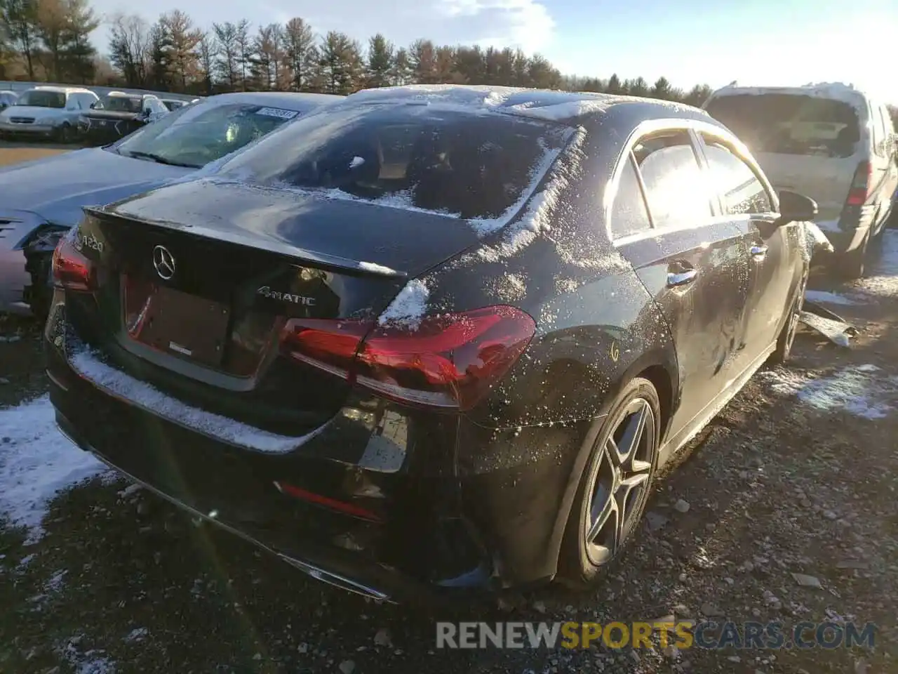 4 Photograph of a damaged car WDD3G4FB5KW005614 MERCEDES-BENZ A-CLASS 2019