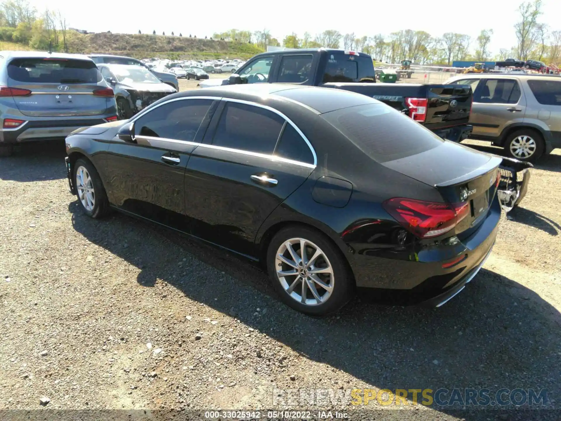 3 Photograph of a damaged car WDD3G4FB5KW013664 MERCEDES-BENZ A-CLASS 2019