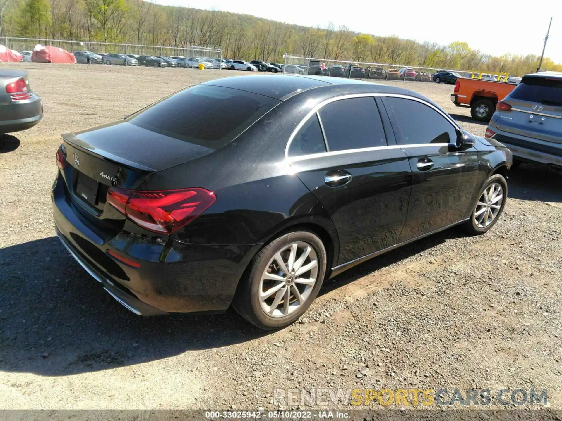 4 Photograph of a damaged car WDD3G4FB5KW013664 MERCEDES-BENZ A-CLASS 2019