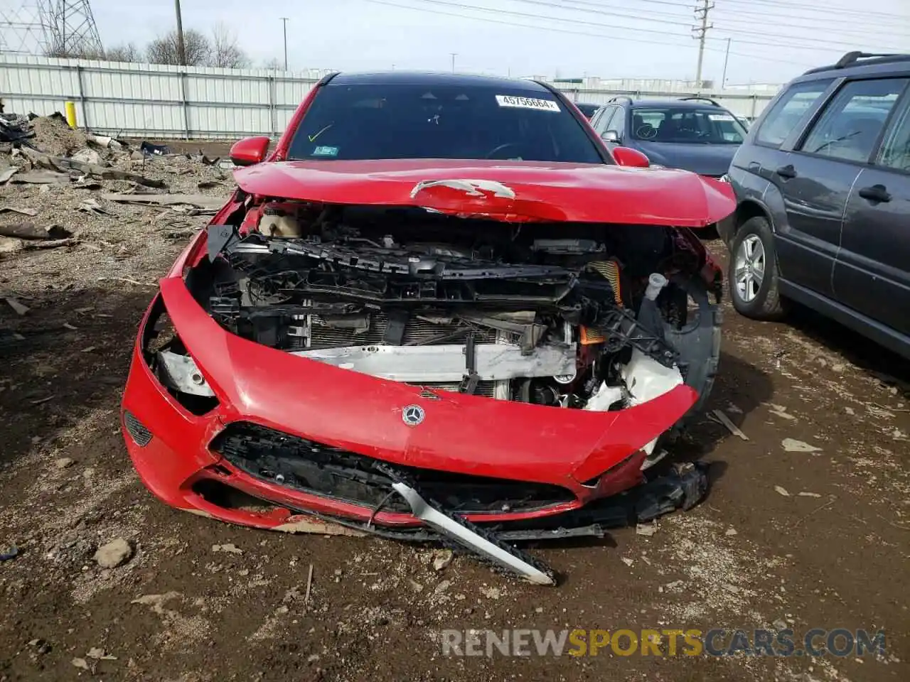 5 Photograph of a damaged car WDD3G4FB5KW020419 MERCEDES-BENZ A-CLASS 2019