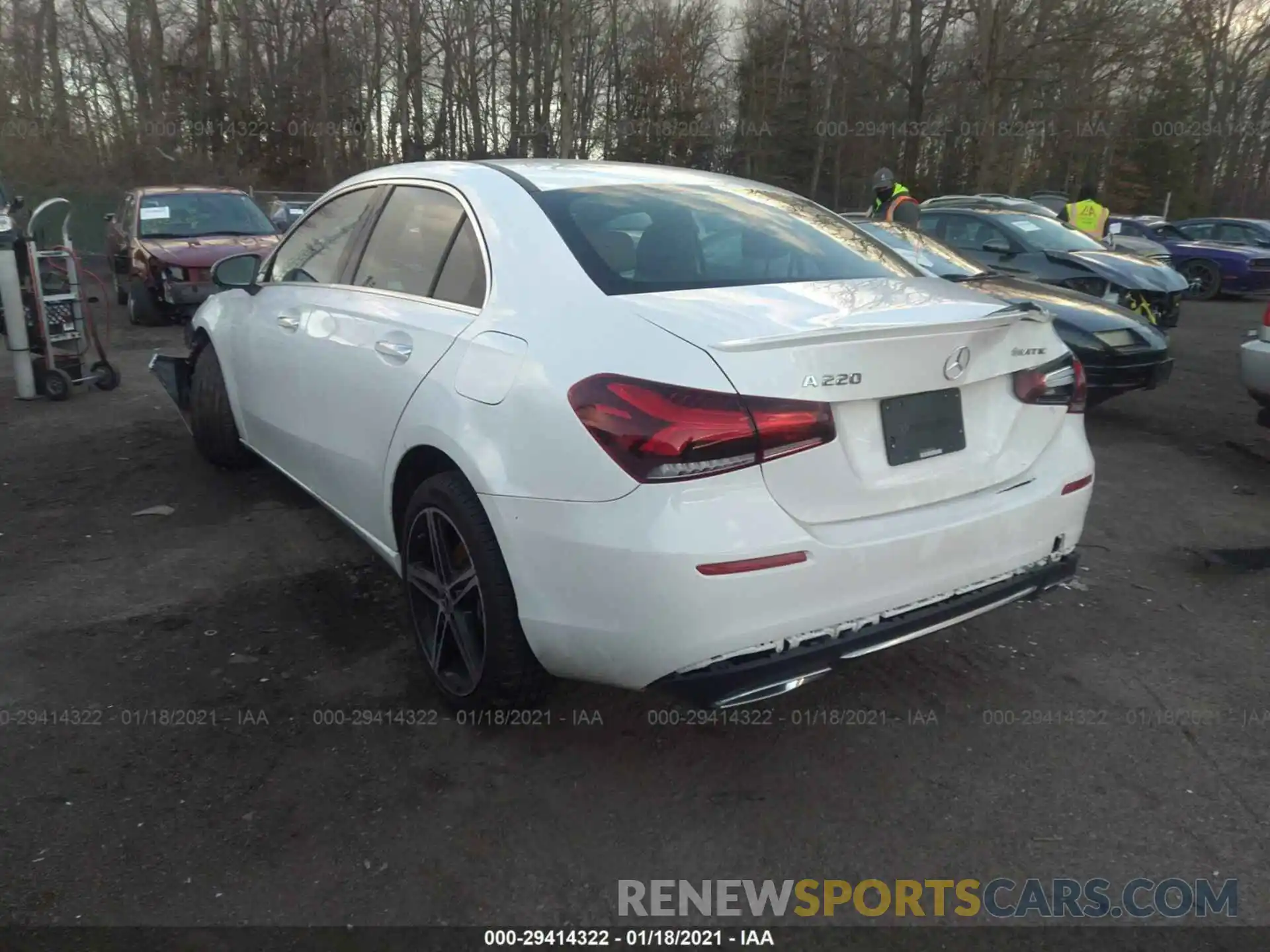 3 Photograph of a damaged car WDD3G4FB5KW021344 MERCEDES-BENZ A-CLASS 2019