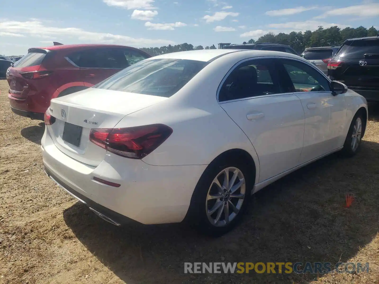 4 Photograph of a damaged car WDD3G4FB5KW022414 MERCEDES-BENZ A-CLASS 2019