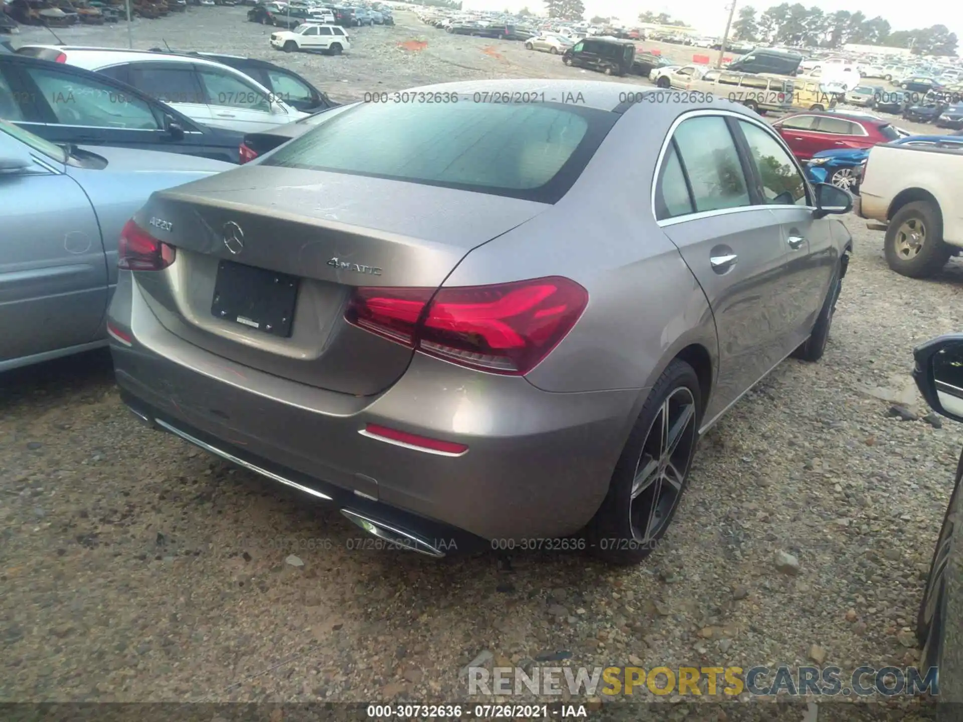 4 Photograph of a damaged car WDD3G4FB6KW000986 MERCEDES-BENZ A-CLASS 2019