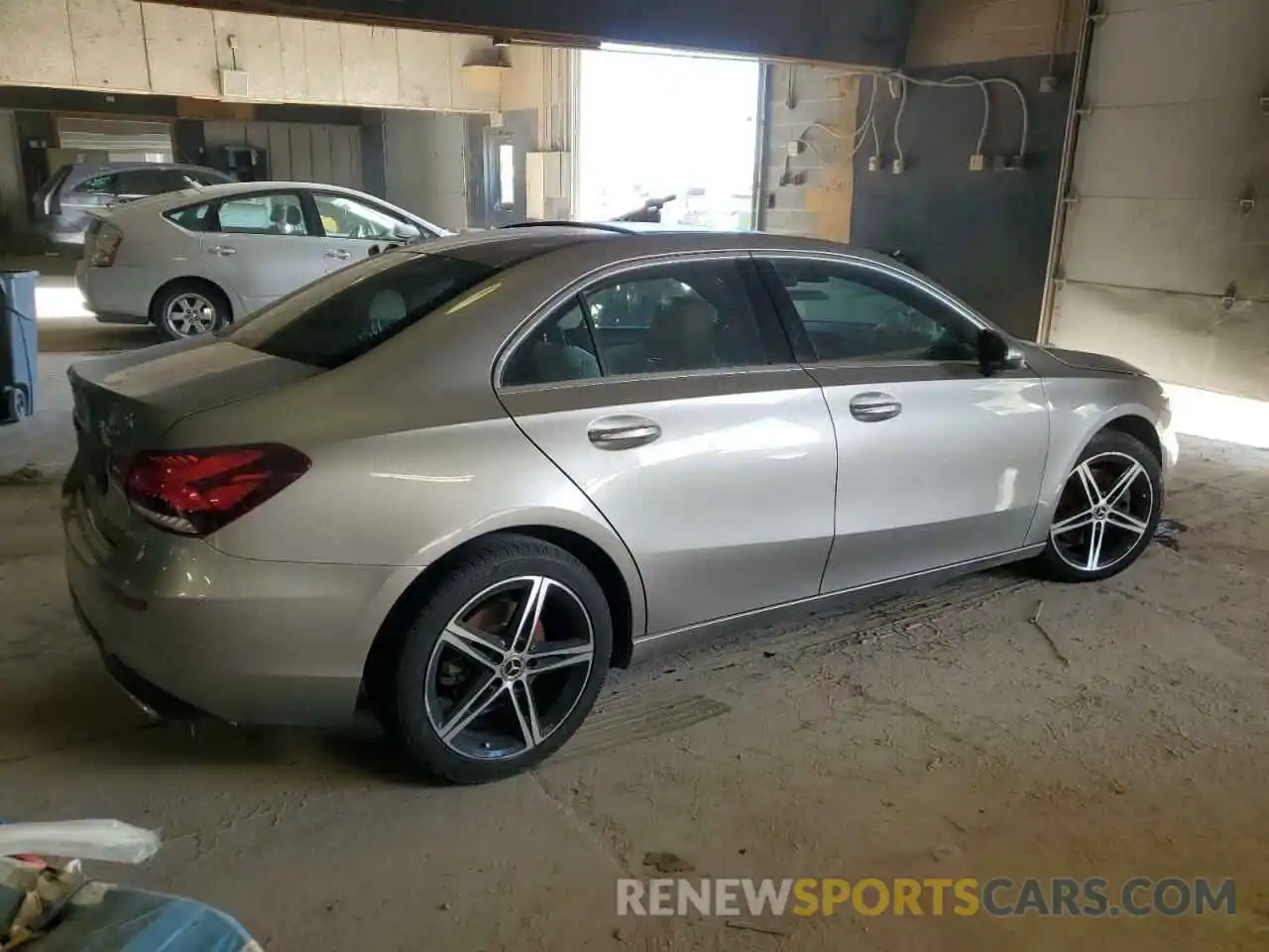 3 Photograph of a damaged car WDD3G4FB6KW002155 MERCEDES-BENZ A-CLASS 2019