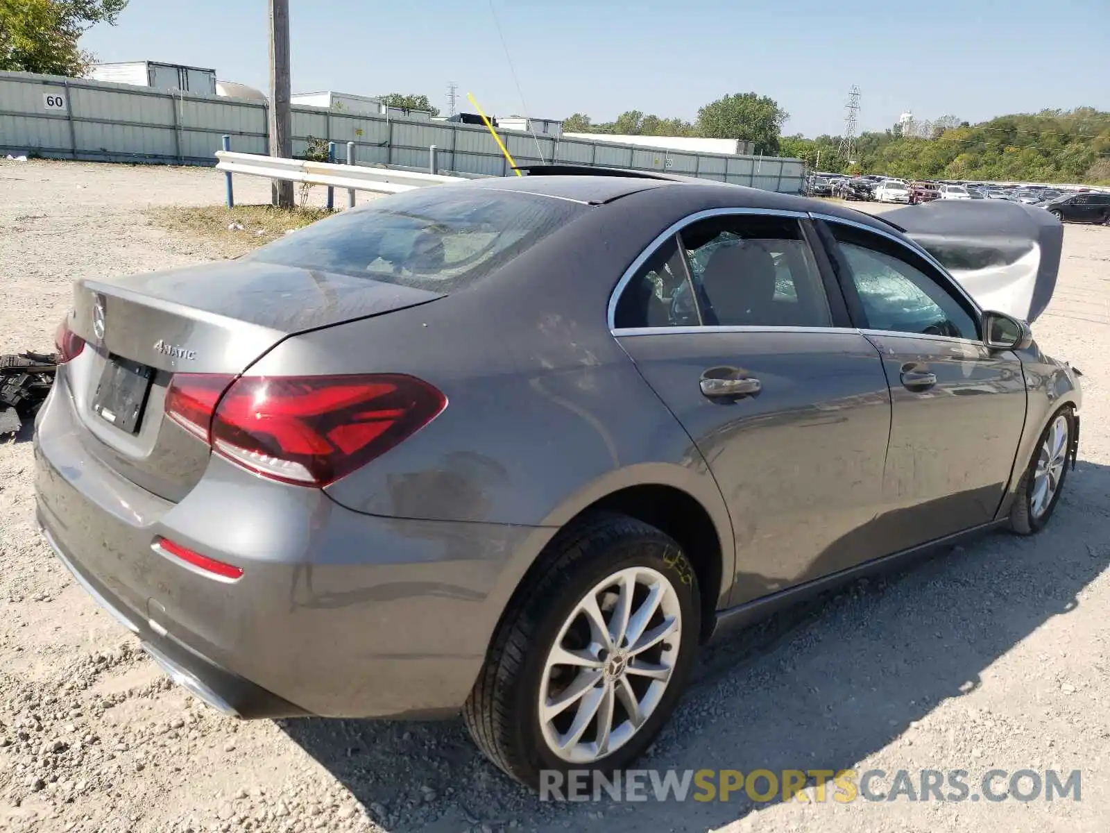 4 Photograph of a damaged car WDD3G4FB6KW018873 MERCEDES-BENZ A-CLASS 2019