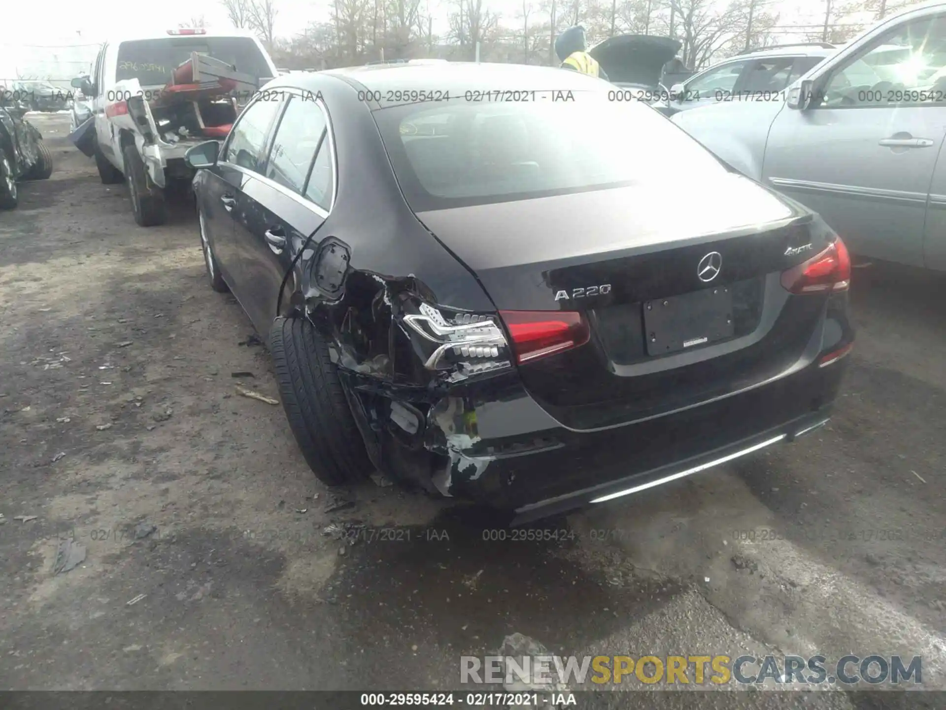 3 Photograph of a damaged car WDD3G4FB6KW020462 MERCEDES-BENZ A-CLASS 2019