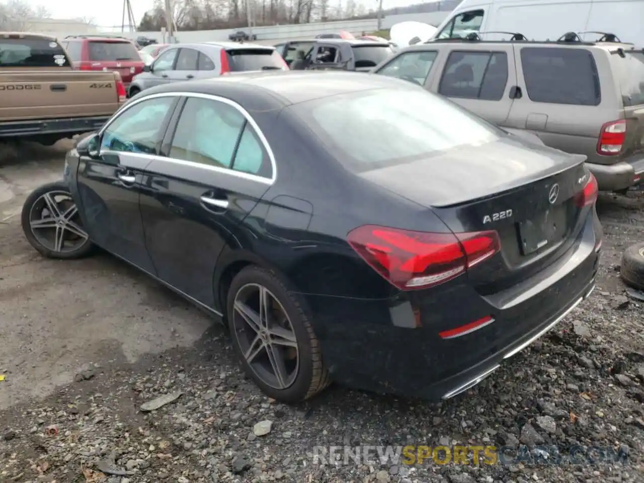 3 Photograph of a damaged car WDD3G4FB6KW030683 MERCEDES-BENZ A-CLASS 2019