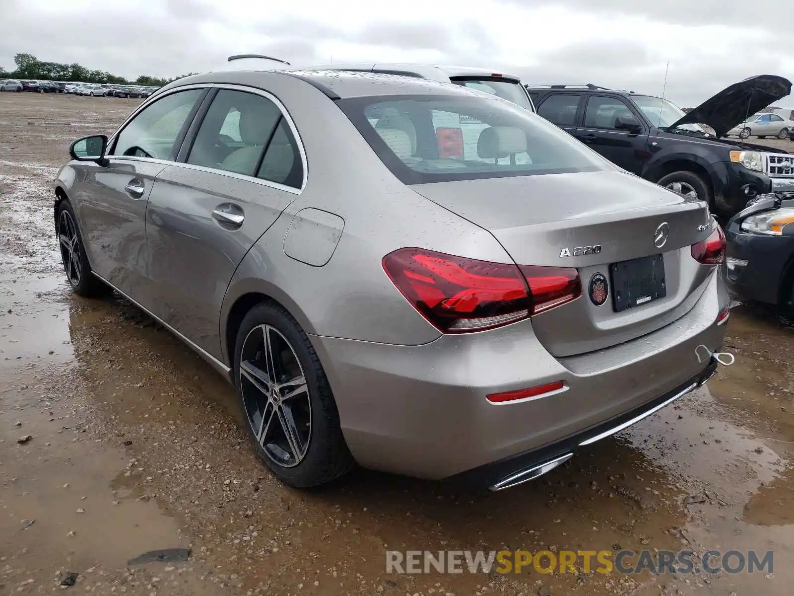 3 Photograph of a damaged car WDD3G4FB7KW002987 MERCEDES-BENZ A-CLASS 2019