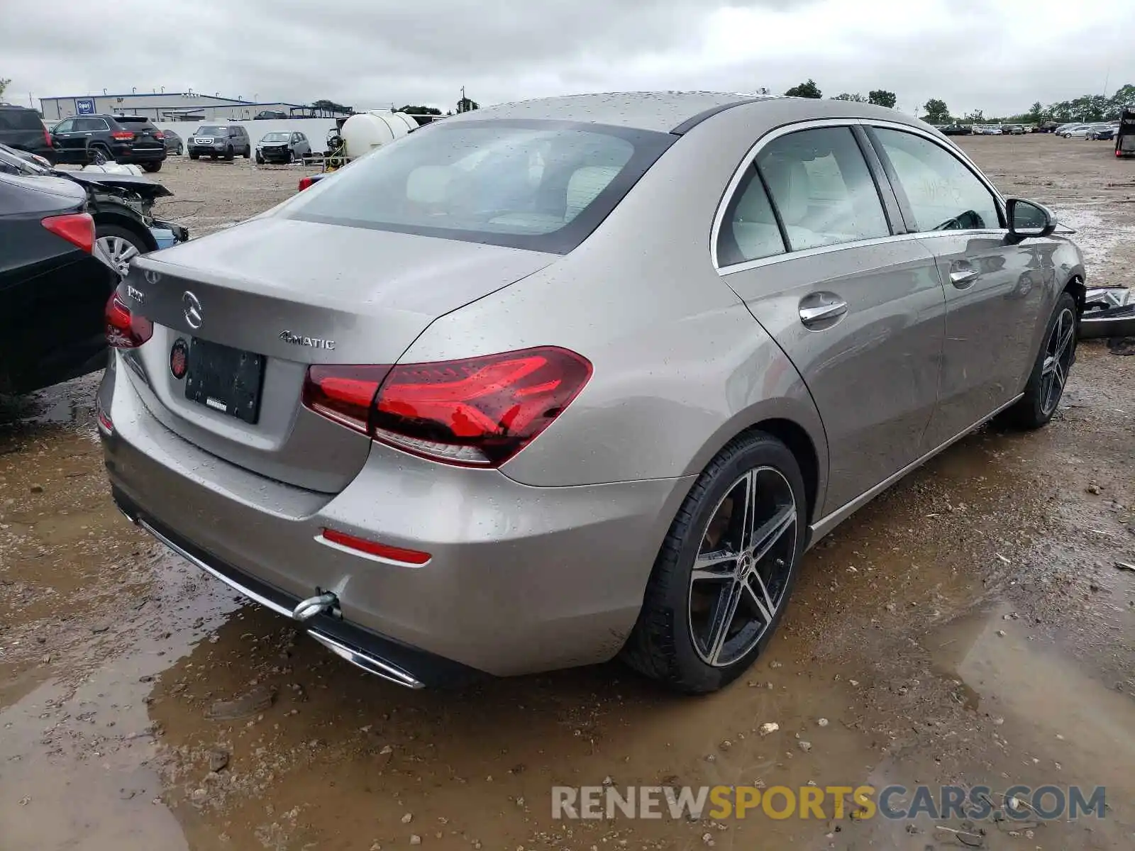 4 Photograph of a damaged car WDD3G4FB7KW002987 MERCEDES-BENZ A-CLASS 2019