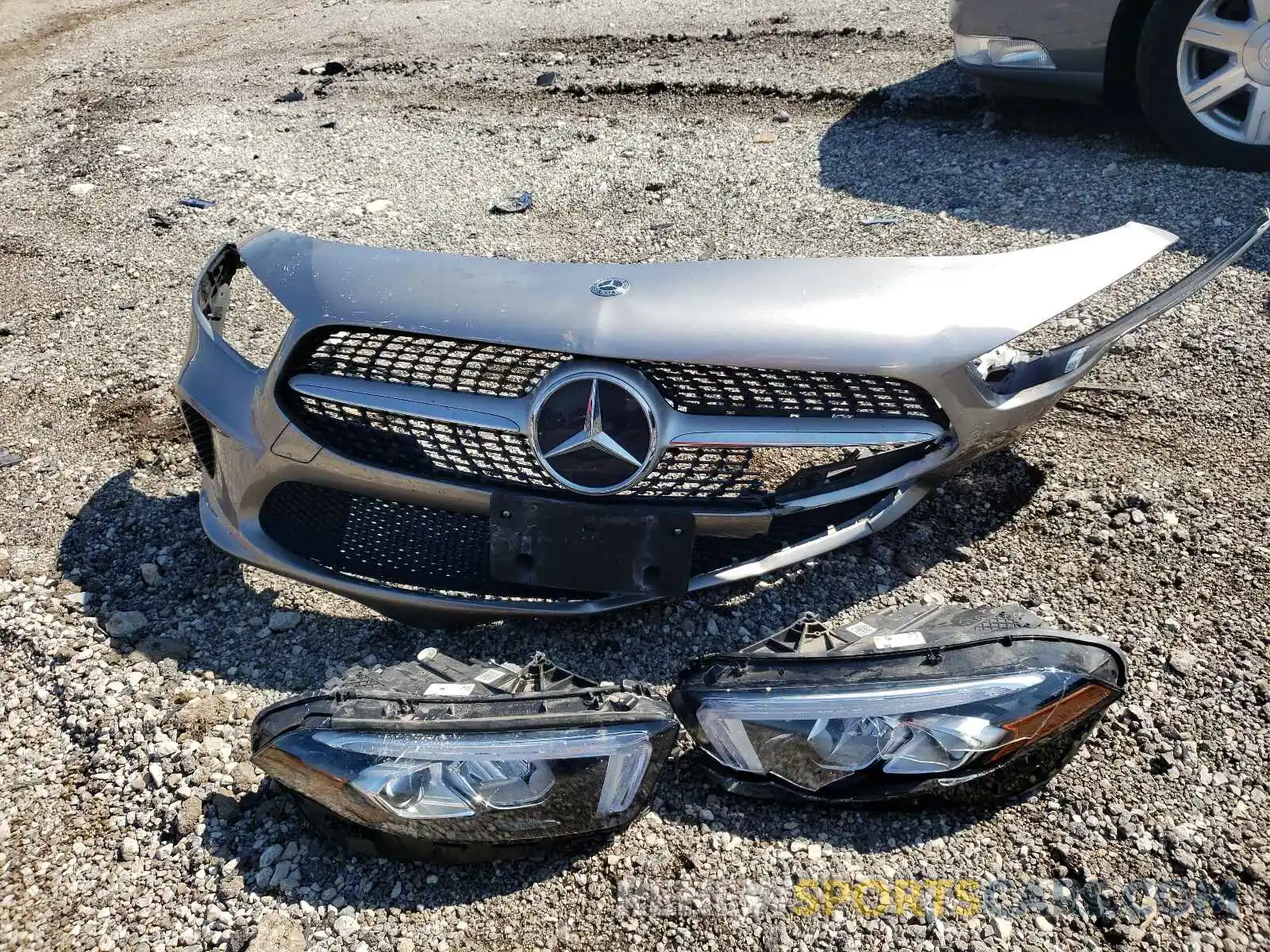 9 Photograph of a damaged car WDD3G4FB7KW002987 MERCEDES-BENZ A-CLASS 2019