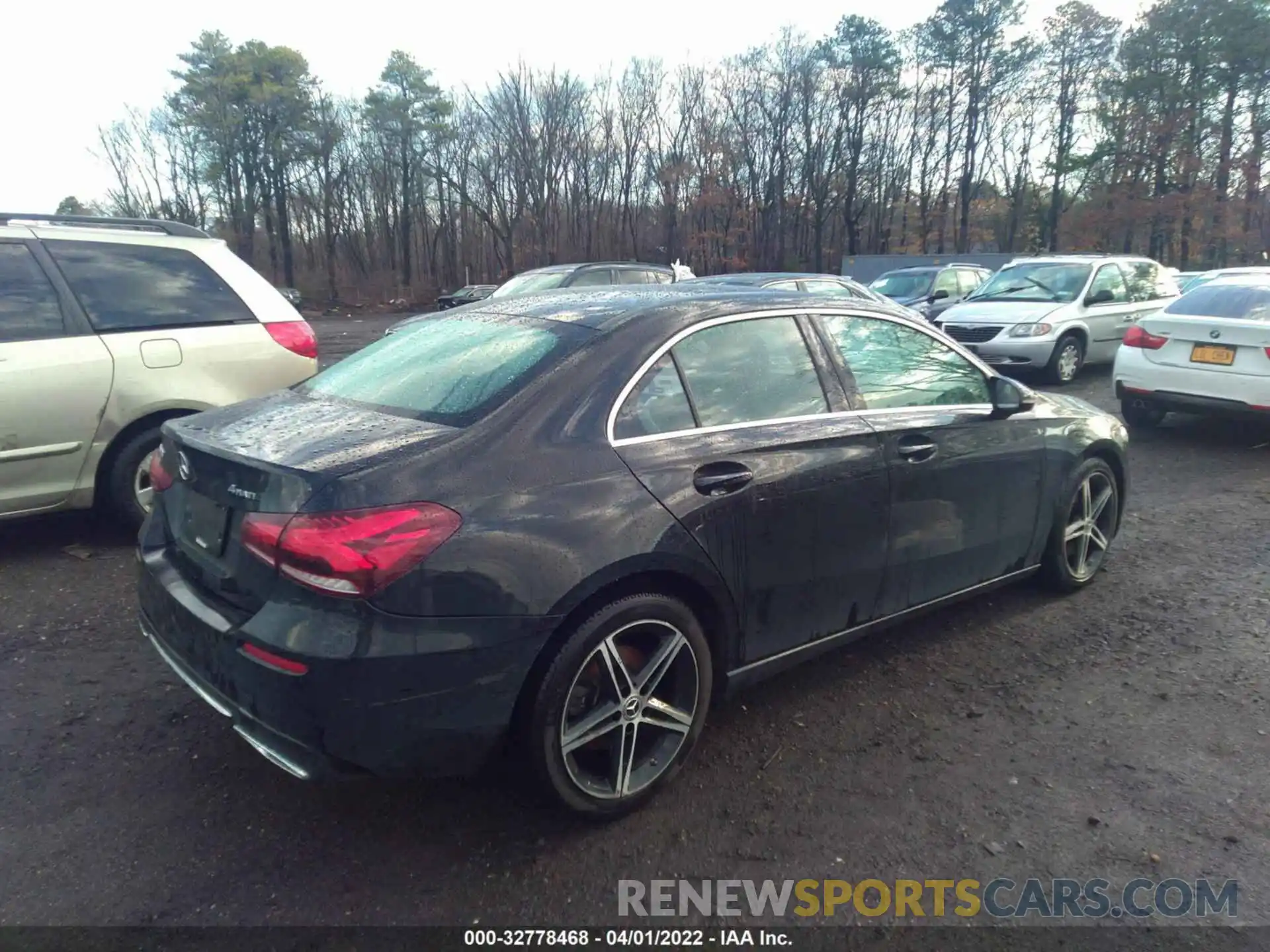 4 Photograph of a damaged car WDD3G4FB7KW006697 MERCEDES-BENZ A-CLASS 2019