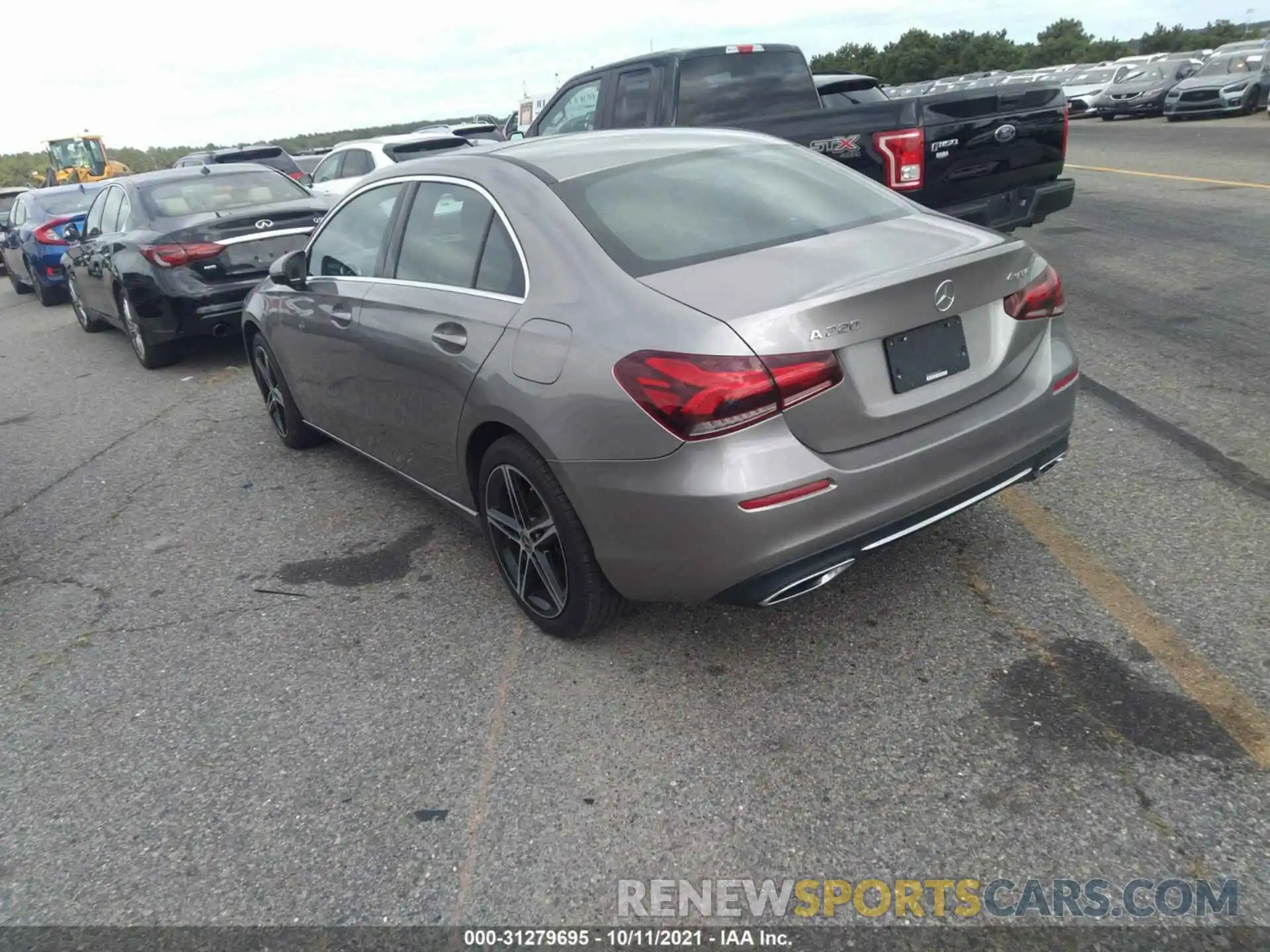 3 Photograph of a damaged car WDD3G4FB7KW010670 MERCEDES-BENZ A-CLASS 2019