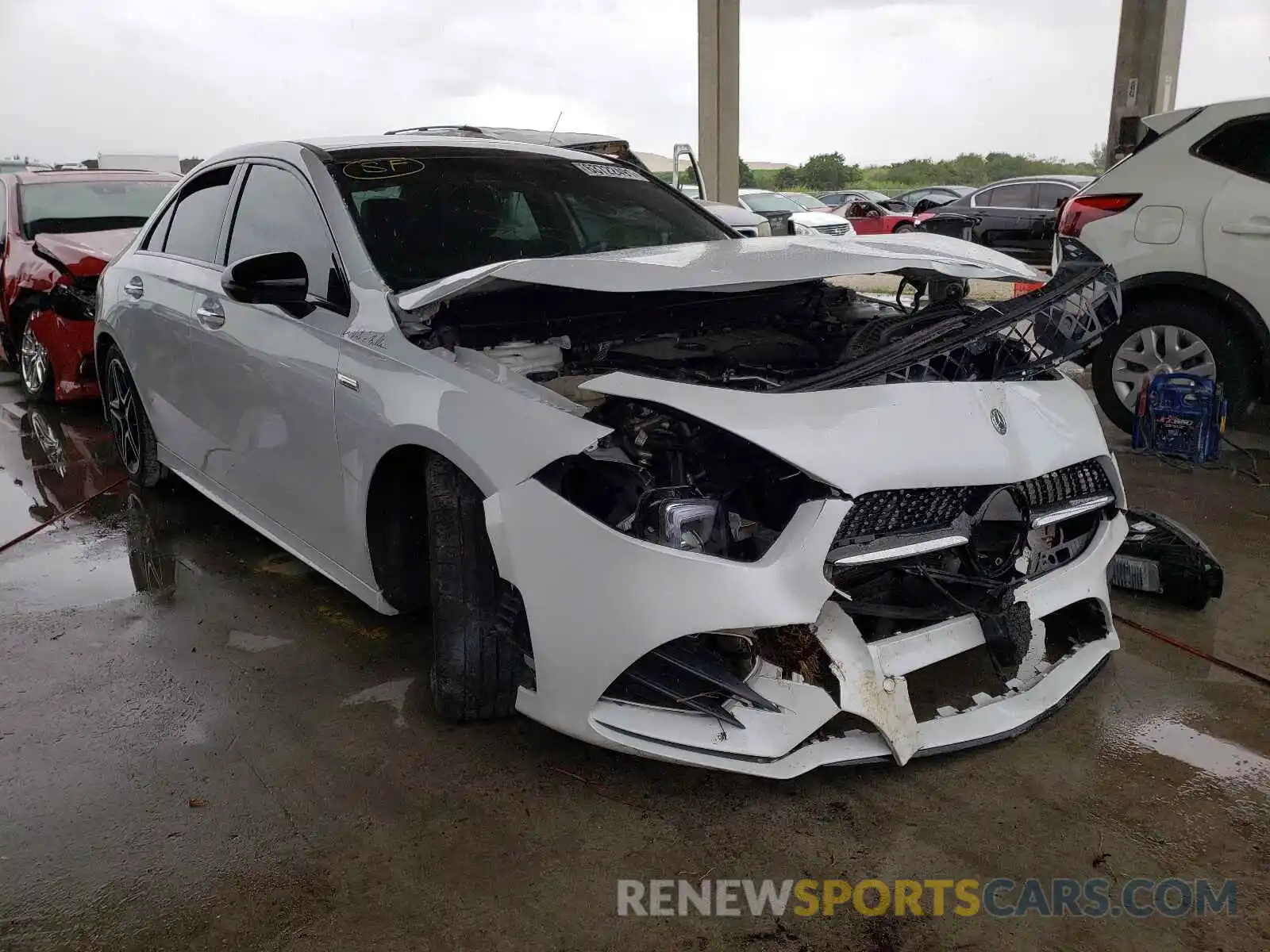 1 Photograph of a damaged car WDD3G4FB7KW023547 MERCEDES-BENZ A-CLASS 2019