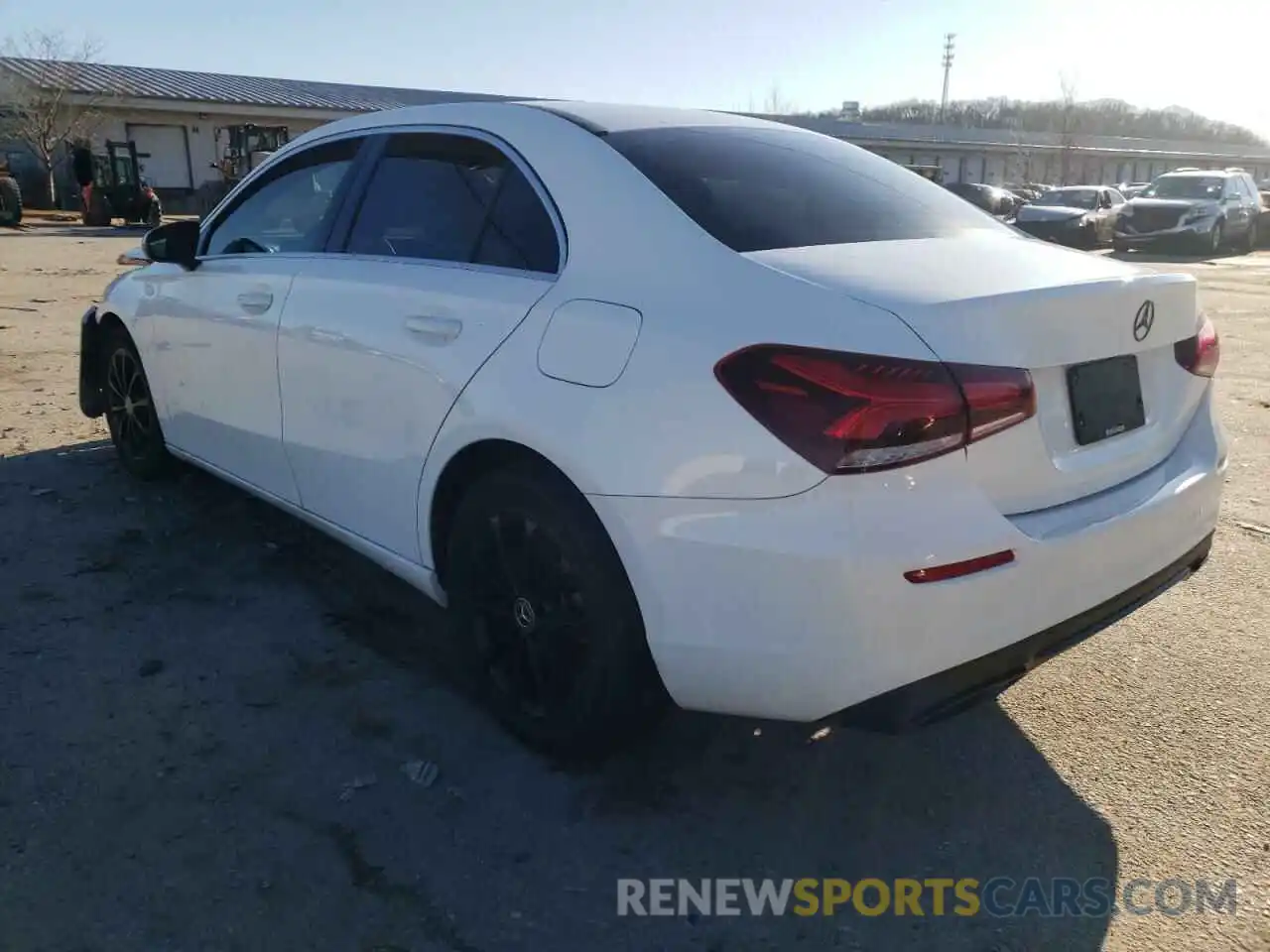 3 Photograph of a damaged car WDD3G4FB7KW024004 MERCEDES-BENZ A-CLASS 2019