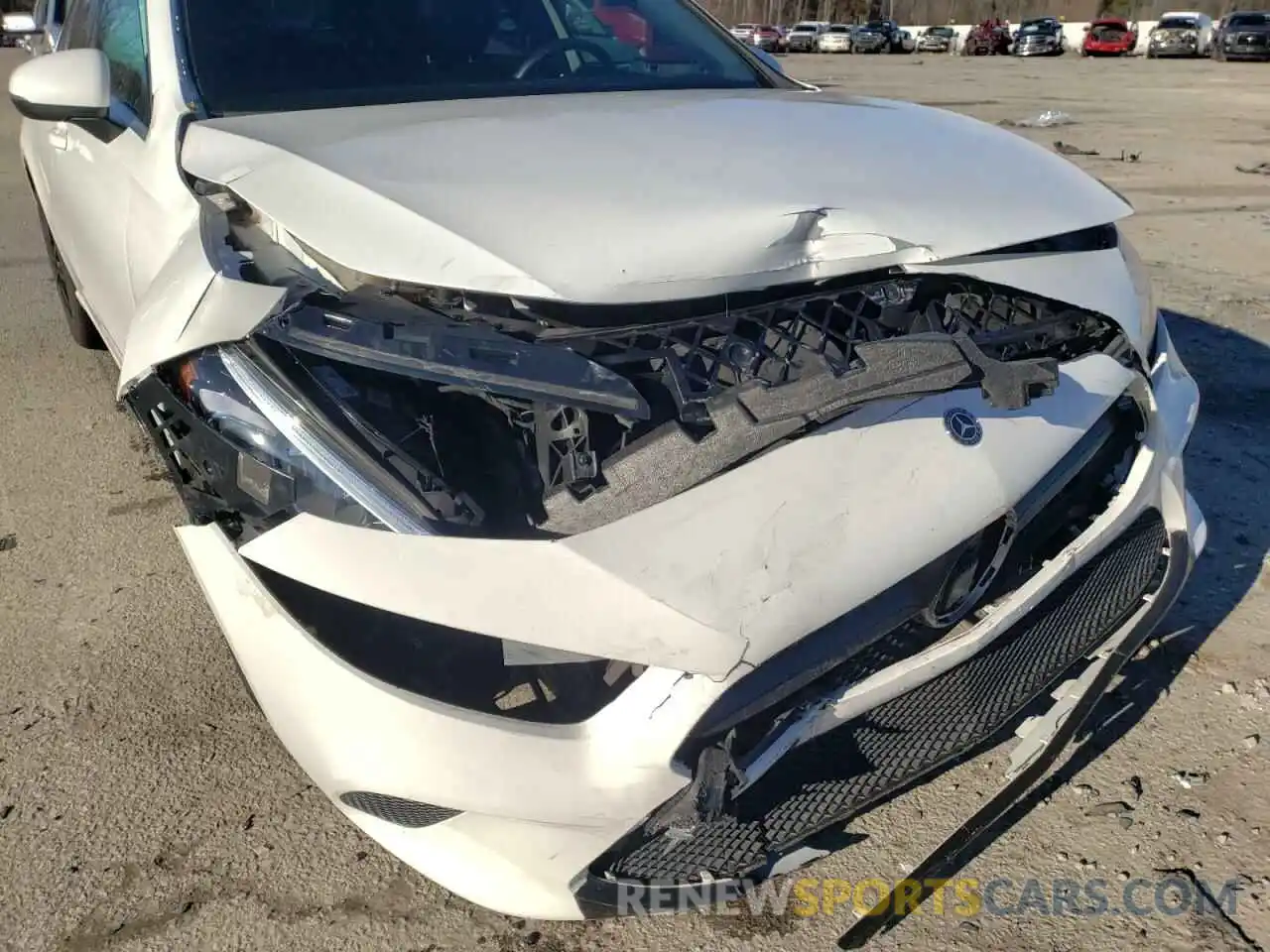 9 Photograph of a damaged car WDD3G4FB7KW024004 MERCEDES-BENZ A-CLASS 2019