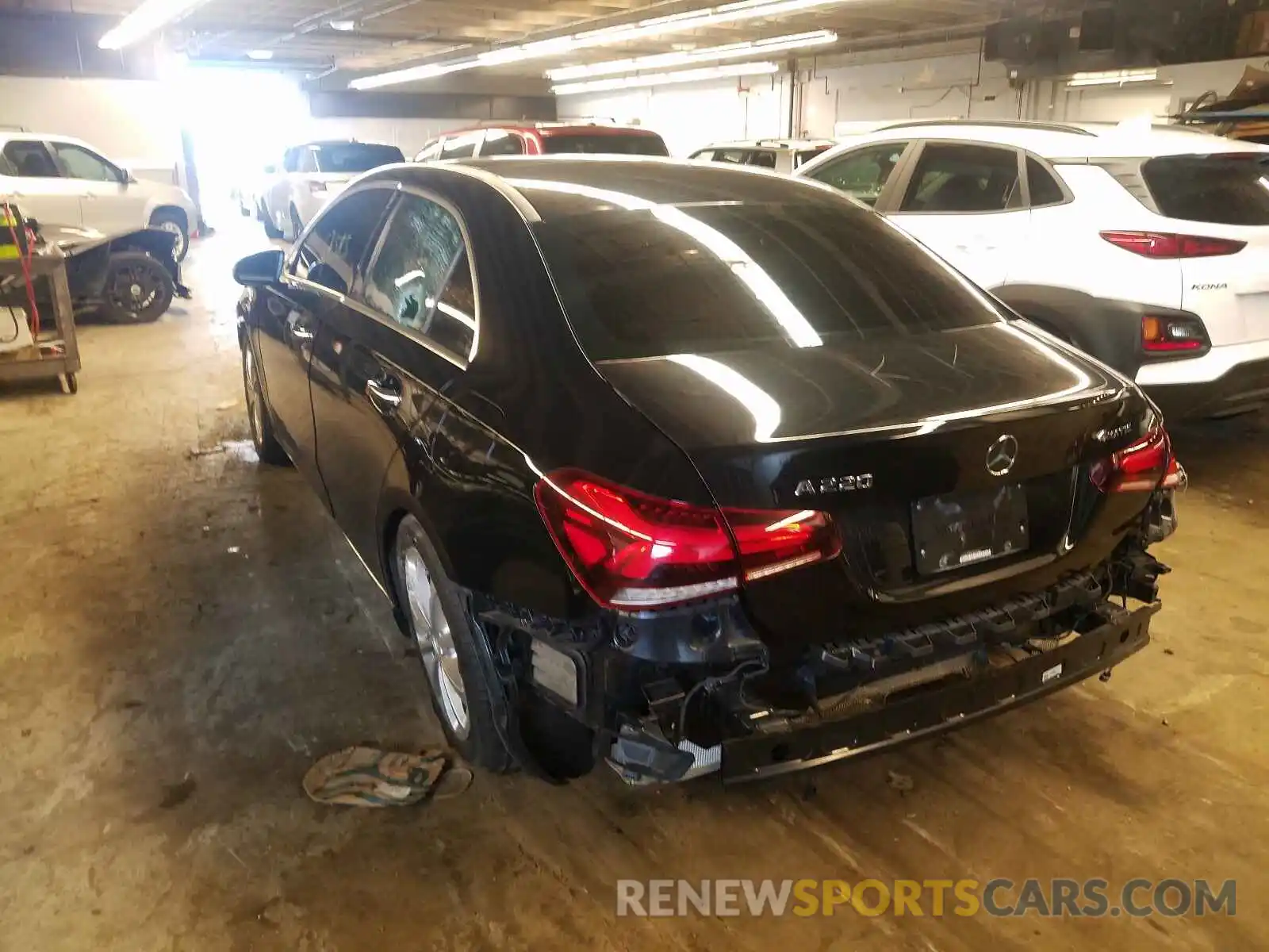 3 Photograph of a damaged car WDD3G4FB8KW002447 MERCEDES-BENZ A-CLASS 2019