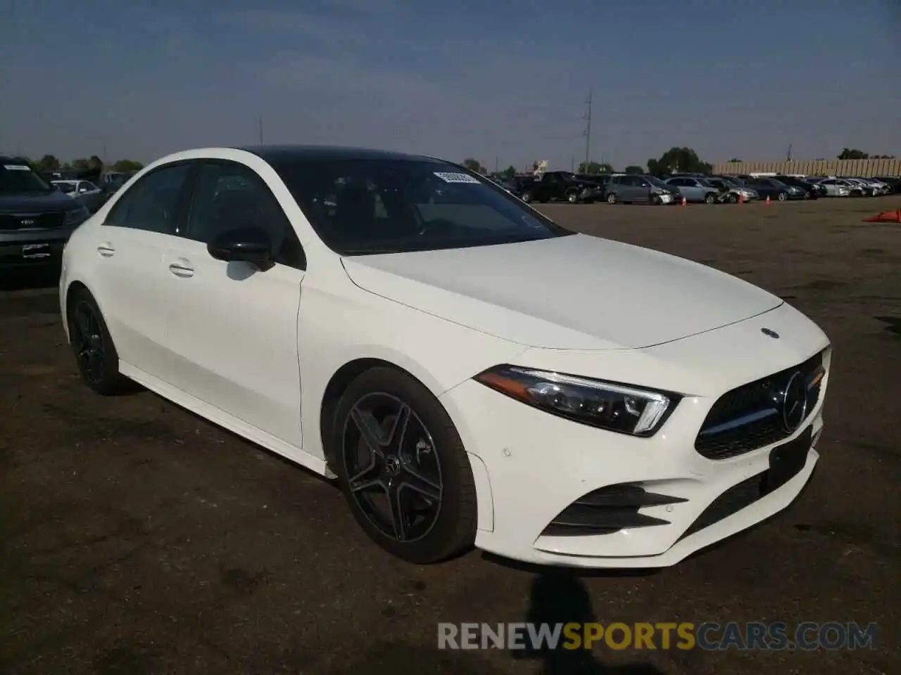 1 Photograph of a damaged car WDD3G4FB8KW006689 MERCEDES-BENZ A-CLASS 2019