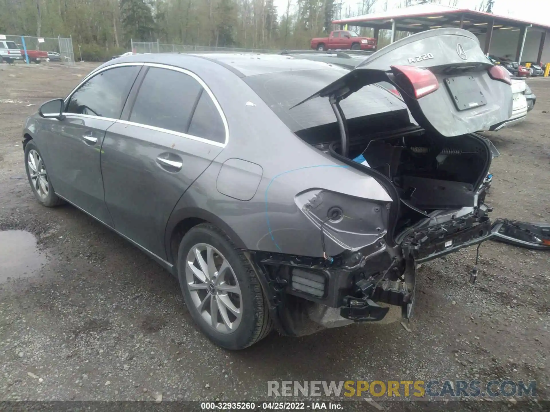 3 Photograph of a damaged car WDD3G4FB8KW019765 MERCEDES-BENZ A-CLASS 2019