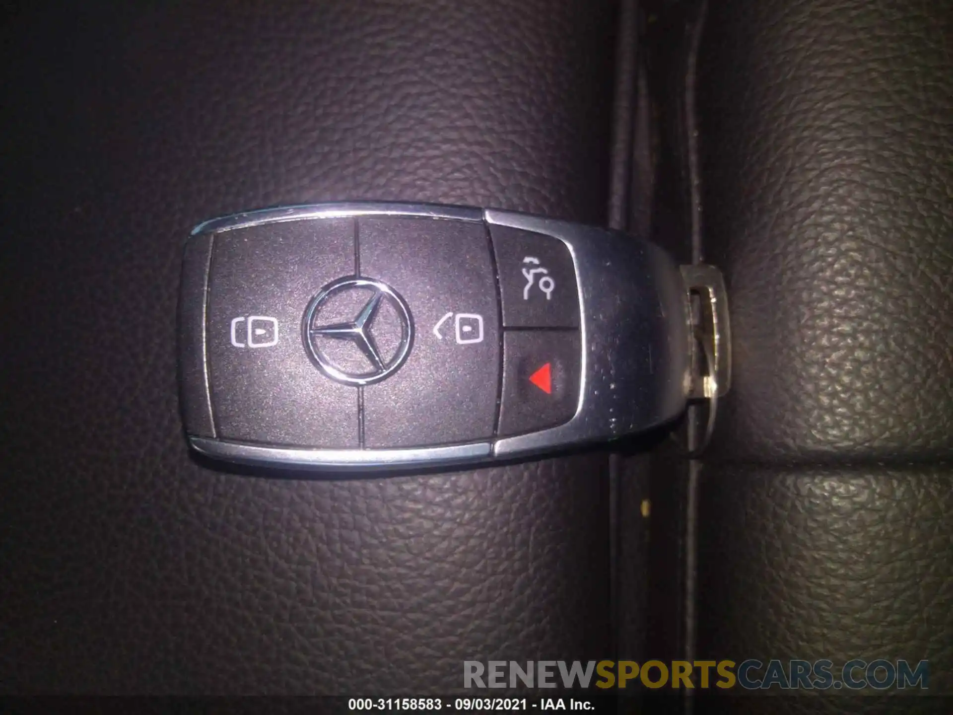 11 Фотография поврежденного автомобиля WDD3G4FB8KW020978 MERCEDES-BENZ A-CLASS 2019