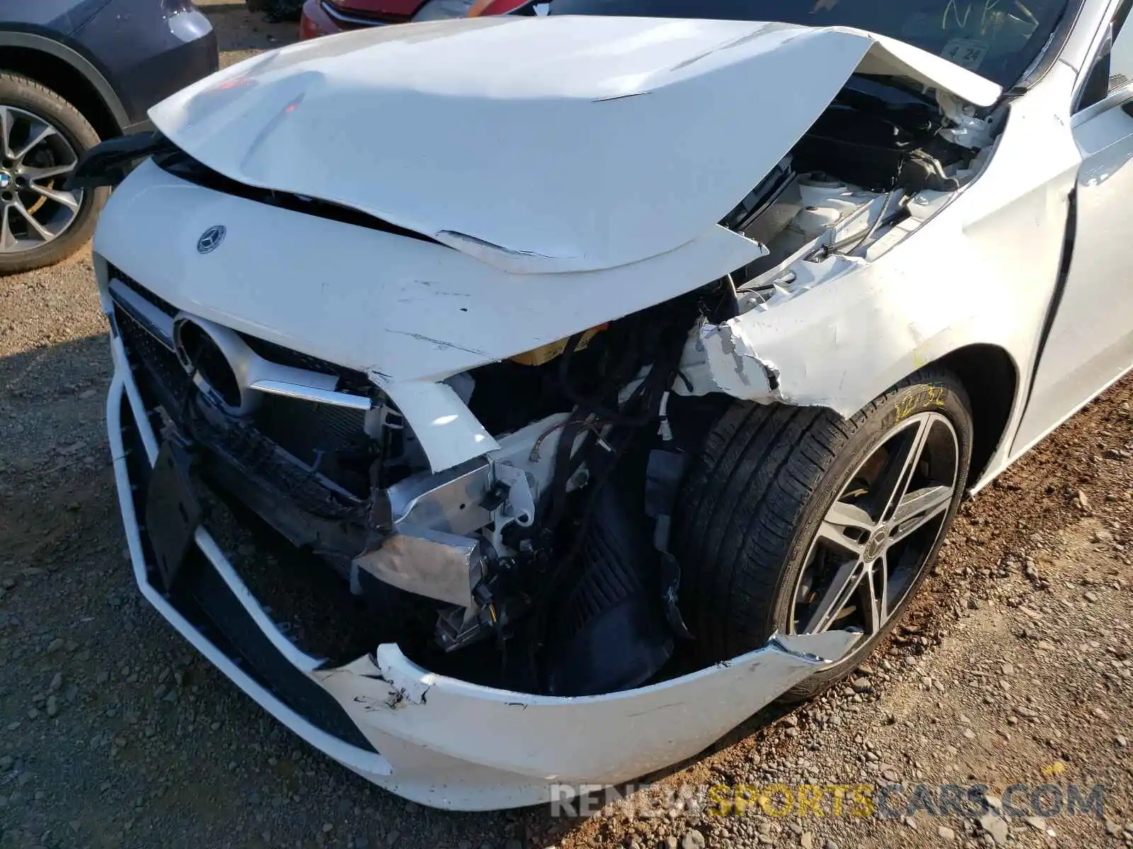 9 Photograph of a damaged car WDD3G4FB9KW011013 MERCEDES-BENZ A-CLASS 2019