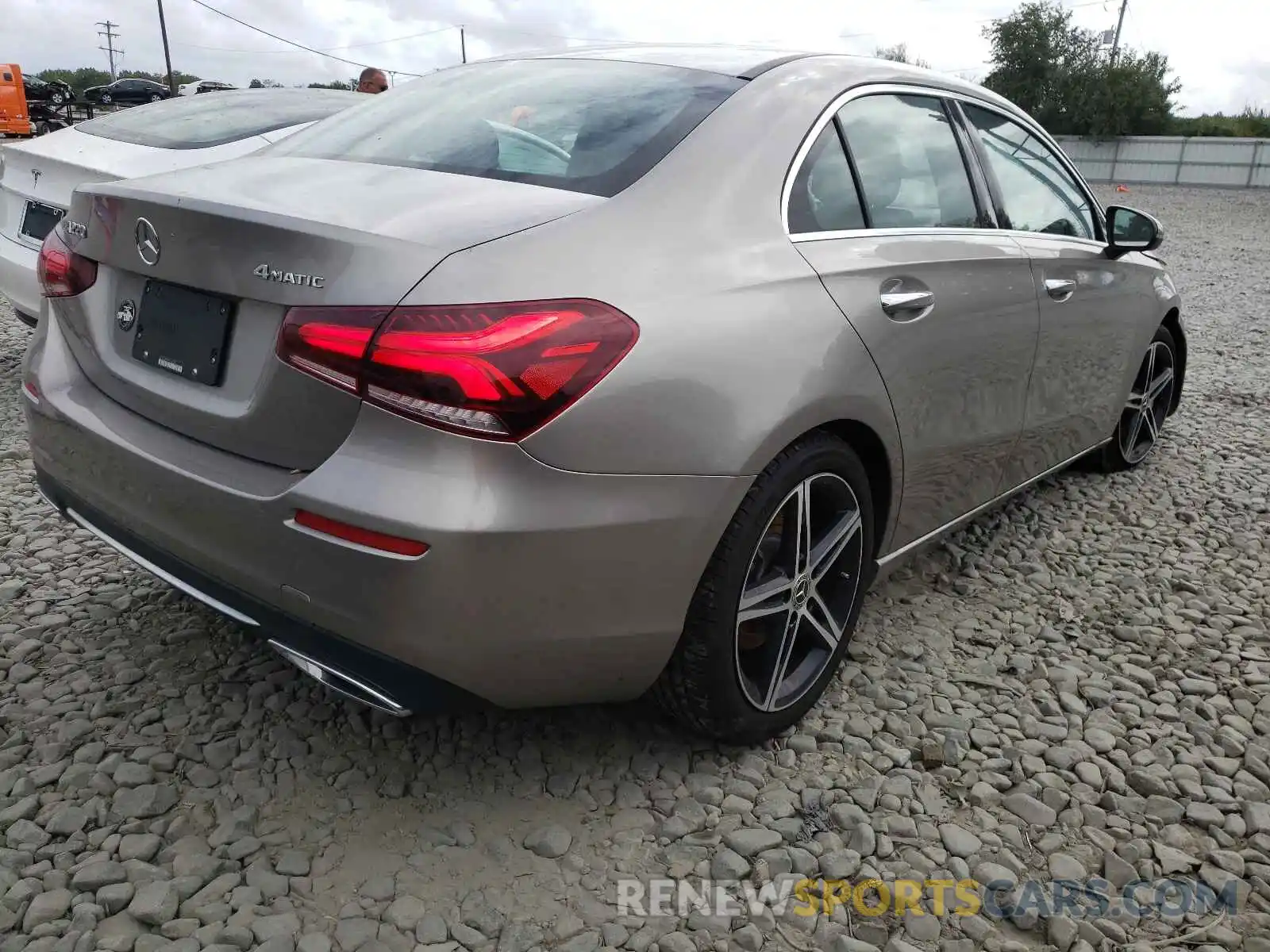 4 Photograph of a damaged car WDD3G4FB9KW025235 MERCEDES-BENZ A-CLASS 2019