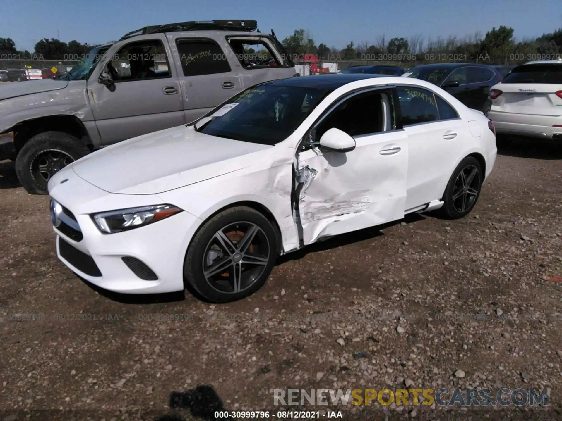 2 Photograph of a damaged car WDD3G4FBXKW005544 MERCEDES-BENZ A-CLASS 2019