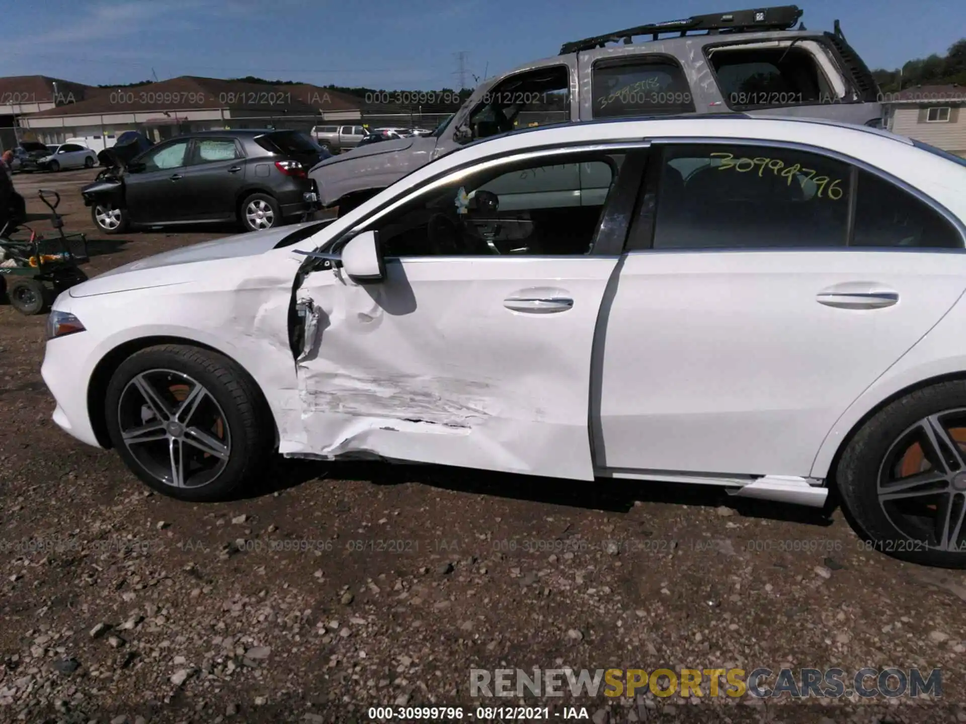 6 Photograph of a damaged car WDD3G4FBXKW005544 MERCEDES-BENZ A-CLASS 2019