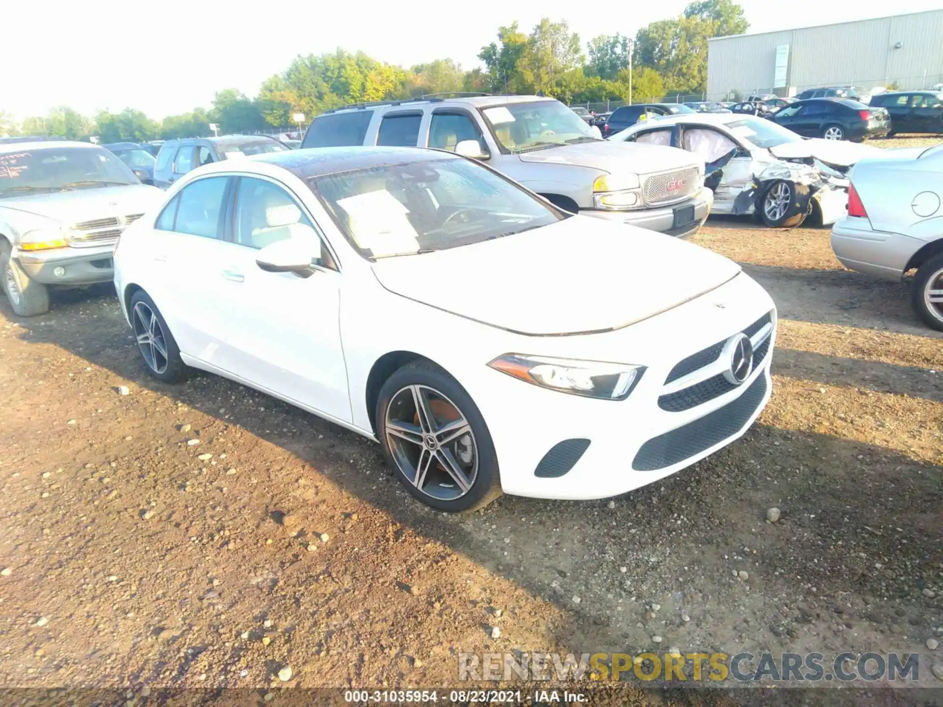 1 Photograph of a damaged car WDD3G4FBXKW007021 MERCEDES-BENZ A-CLASS 2019